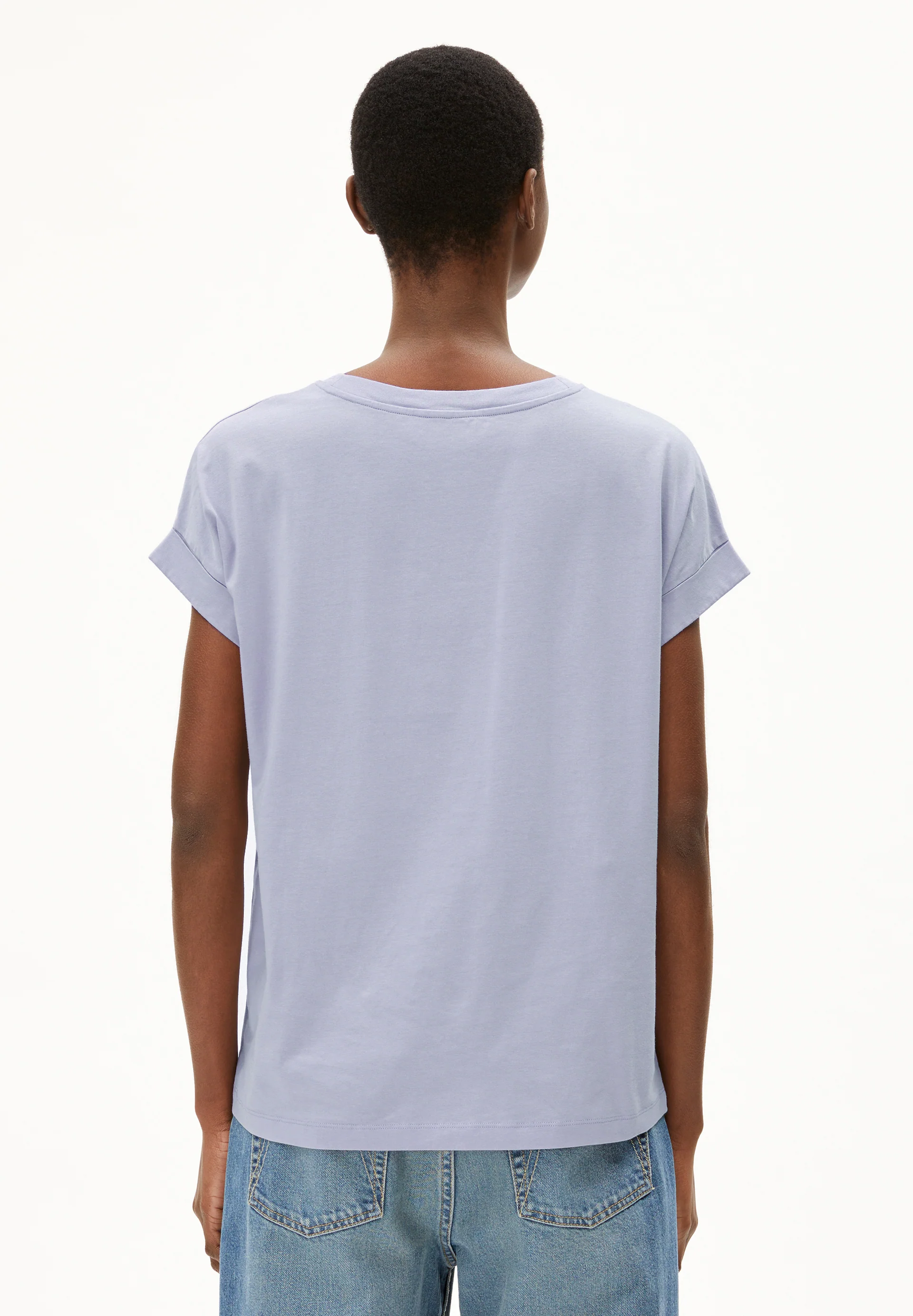 IDAARA T-shirts from organic cotton