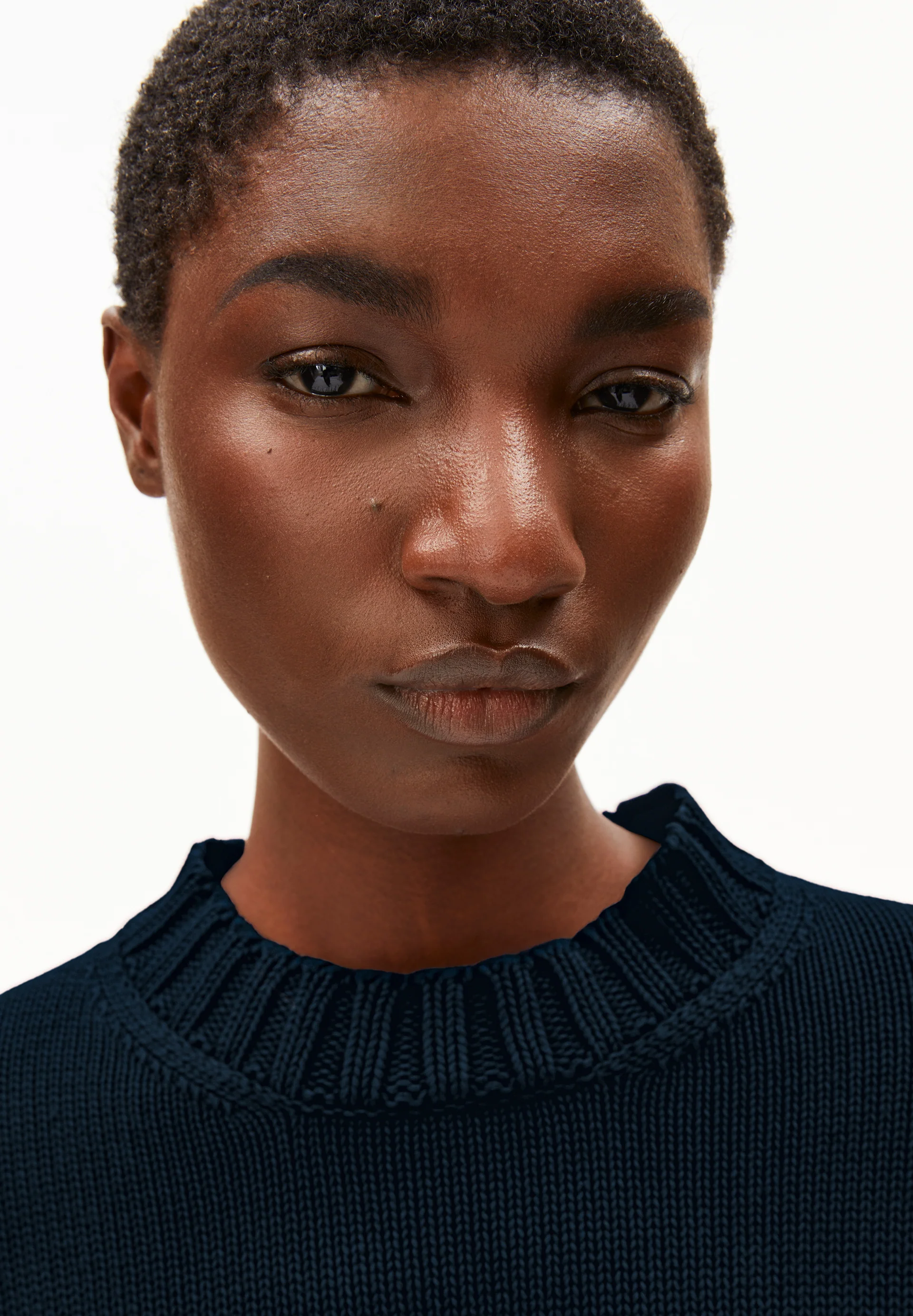AMALIAAS GMT DYE Pullover from organic cotton