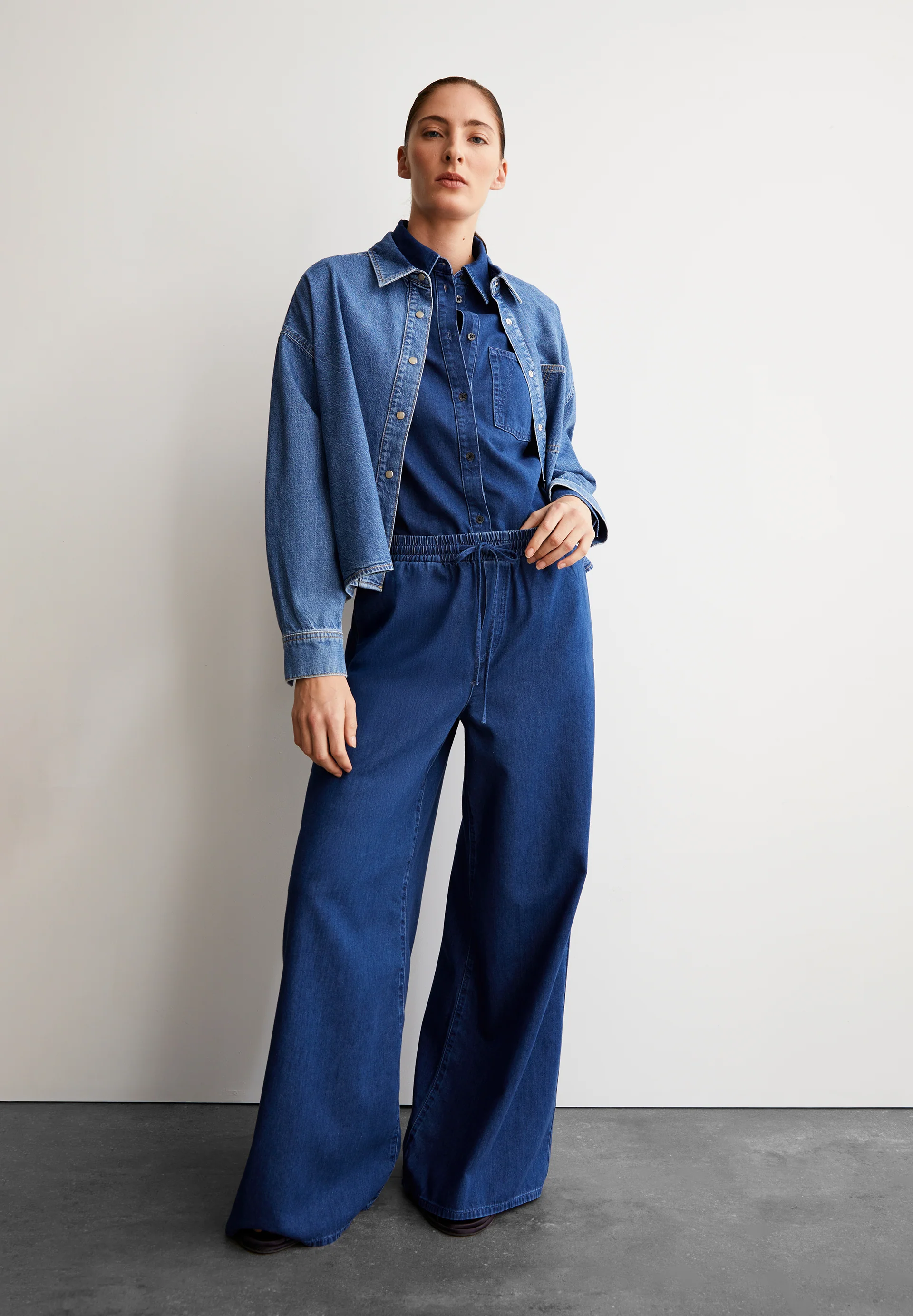 KELAANI Woven Pants made of Organic Cotton Mix