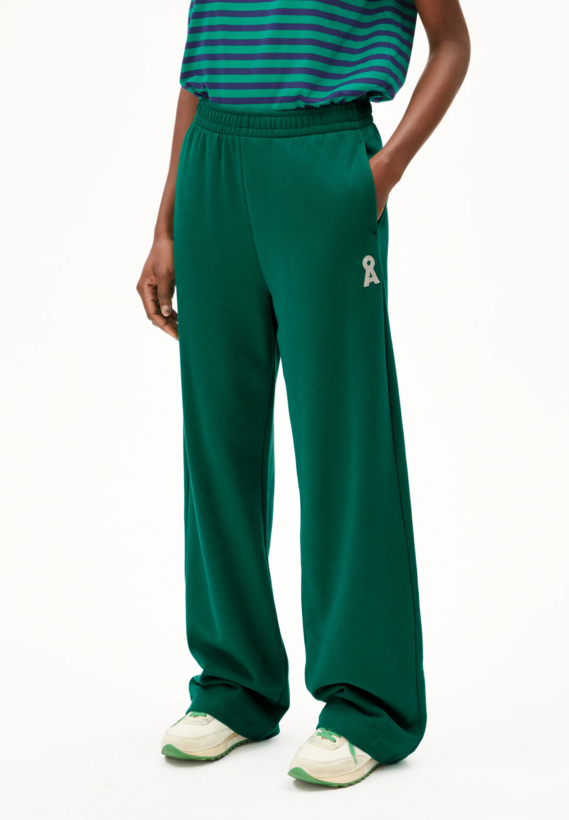 ICONIC Å IVAARA SWEATPANT Sweatpants from organic cotton