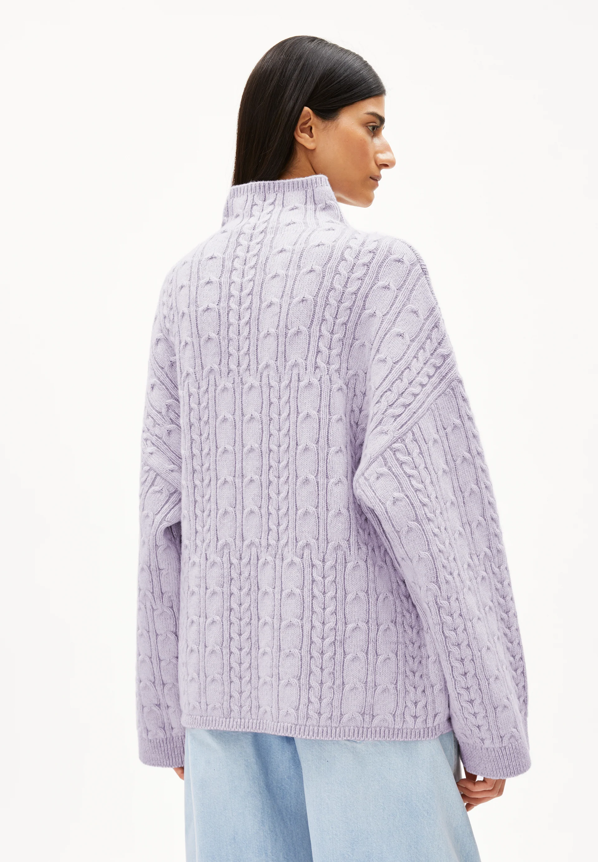 AAORI VANISE Jumper made from an organic wool blend