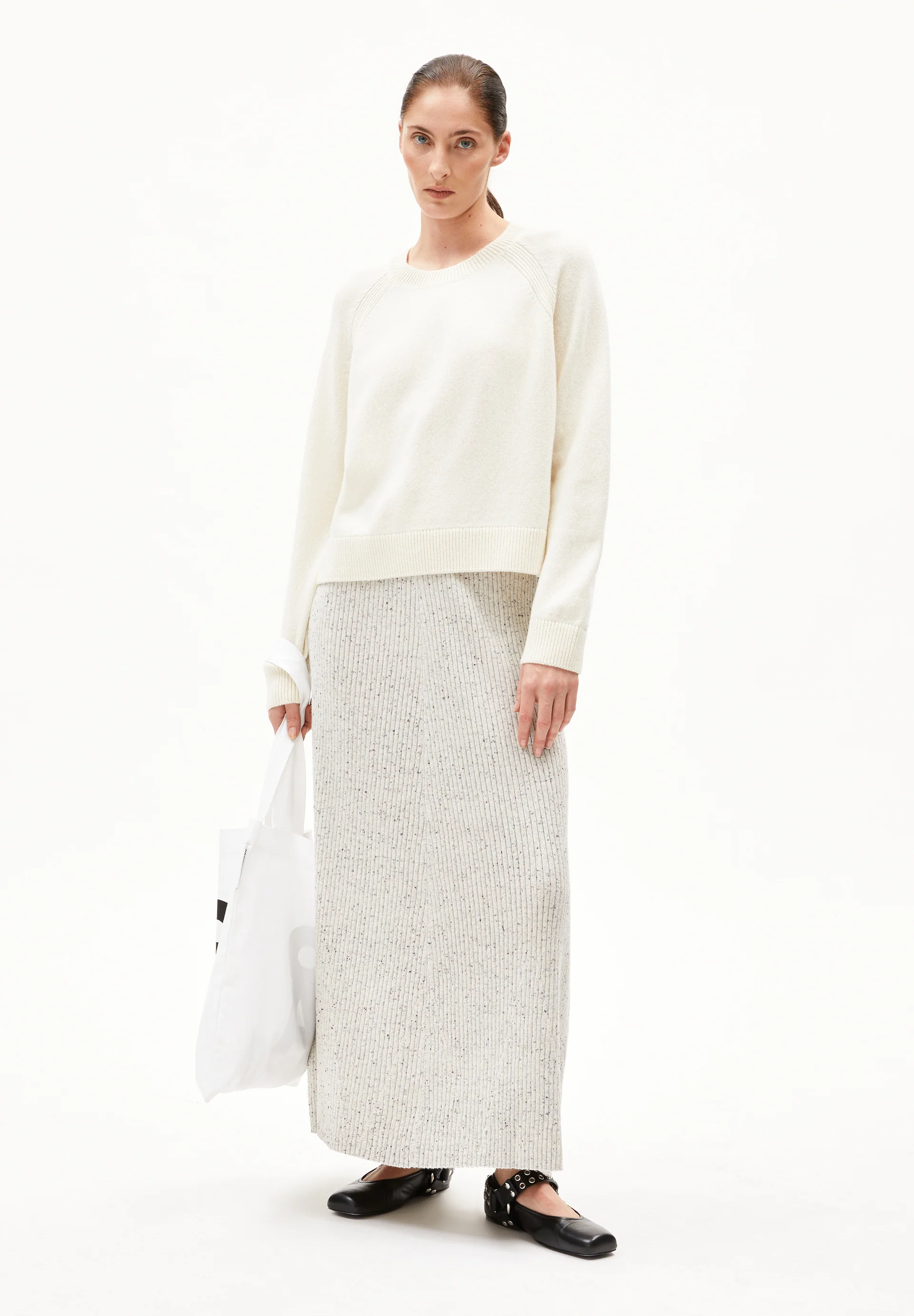 DILIRIAA REGLANA Sweater made of recycled Organic Wool Mix