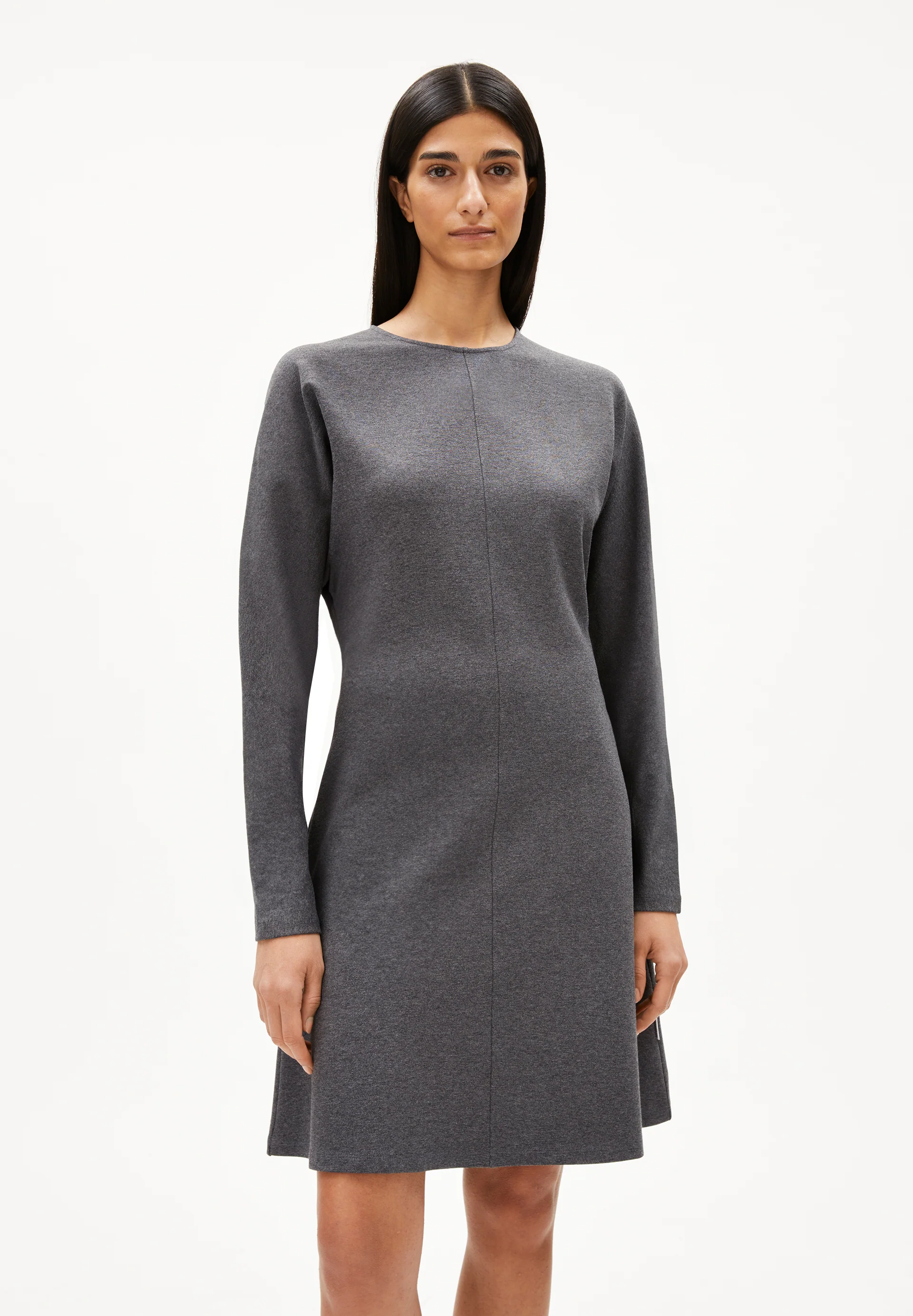 CALINAA Jersey dress made from a LENZING™ ECOVERO™ viscose blend
