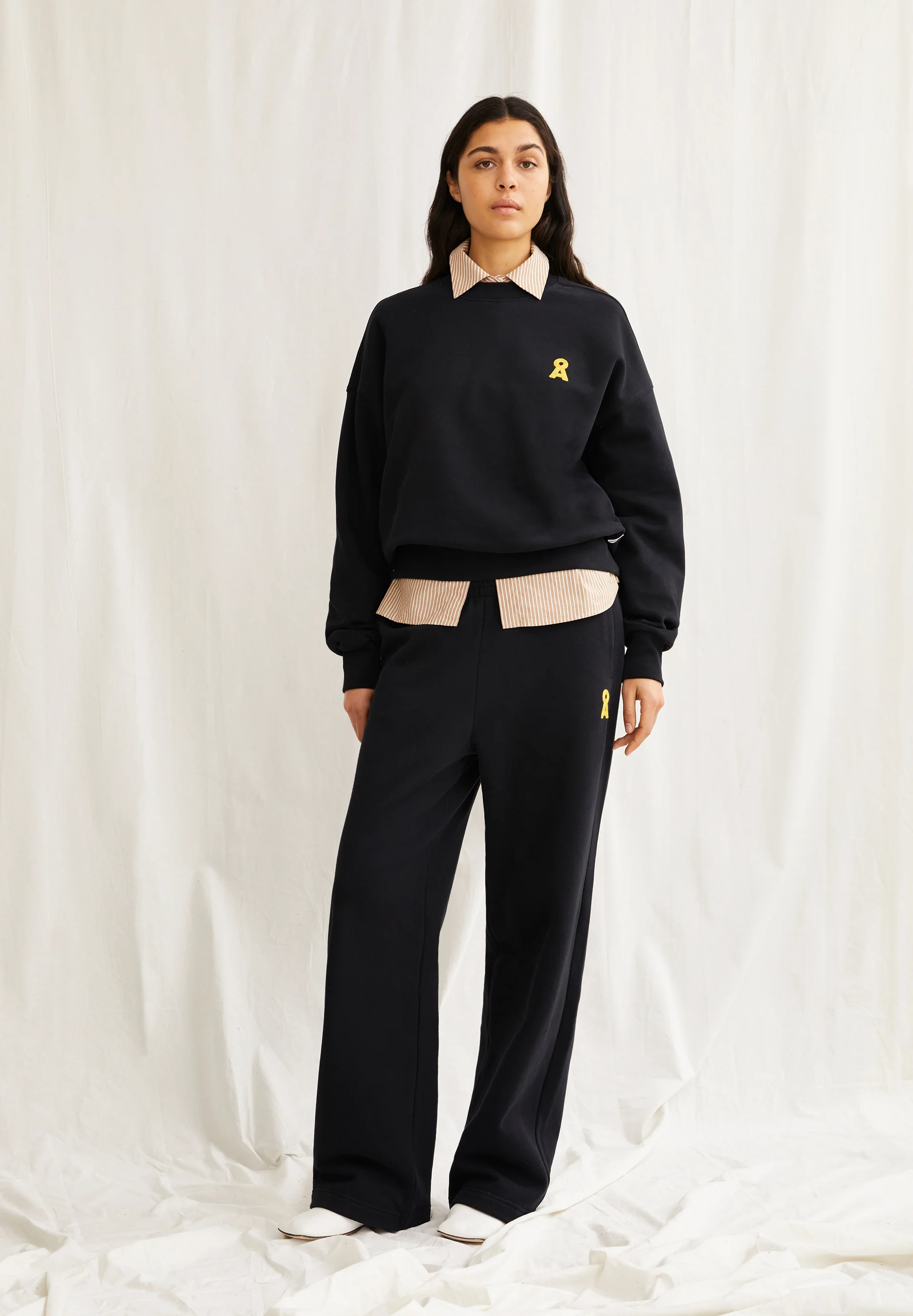 ICONIC Å IVAARA SWEATPANT Sweatpants from organic cotton