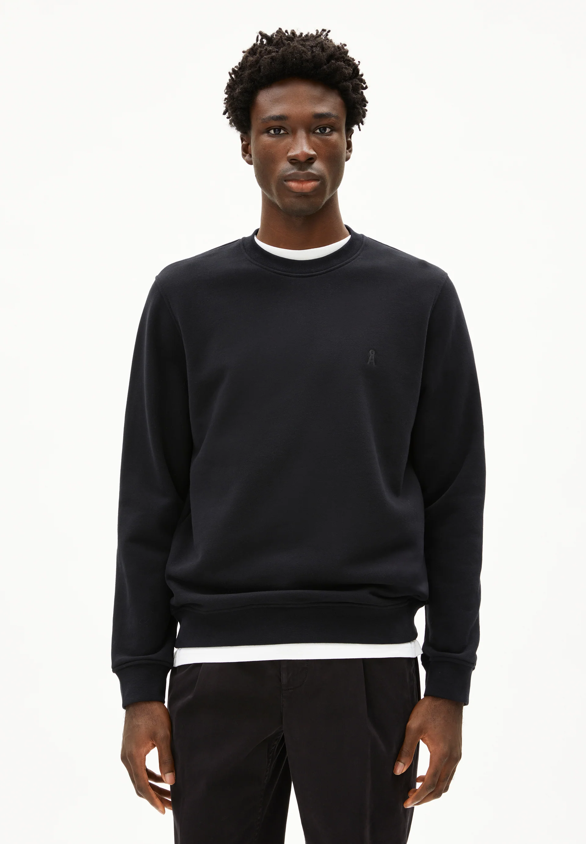 BAARO LOOP Sweatshirt from organic cotton