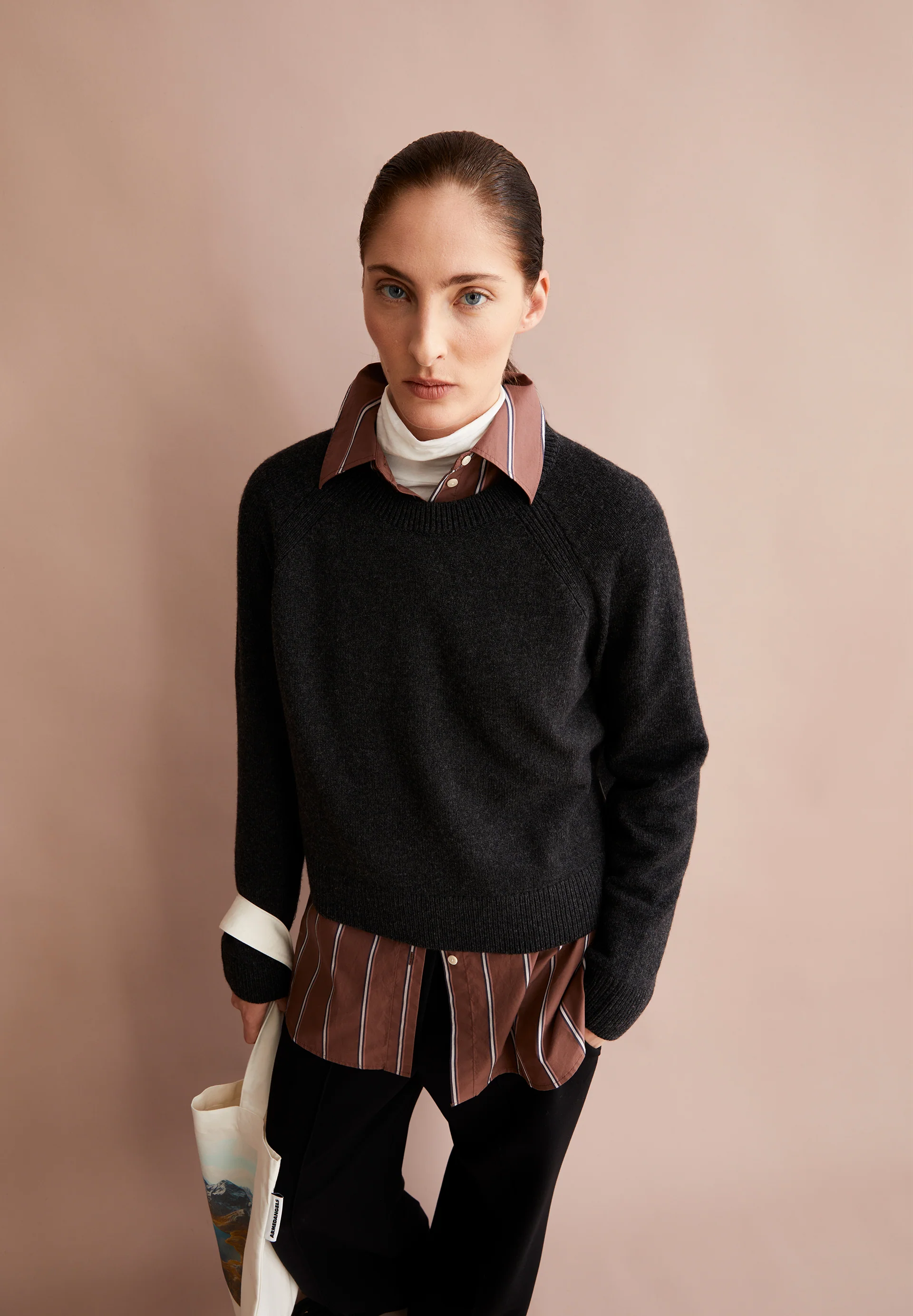 DILIRIAA REGLANA Sweater made of recycled Organic Wool Mix
