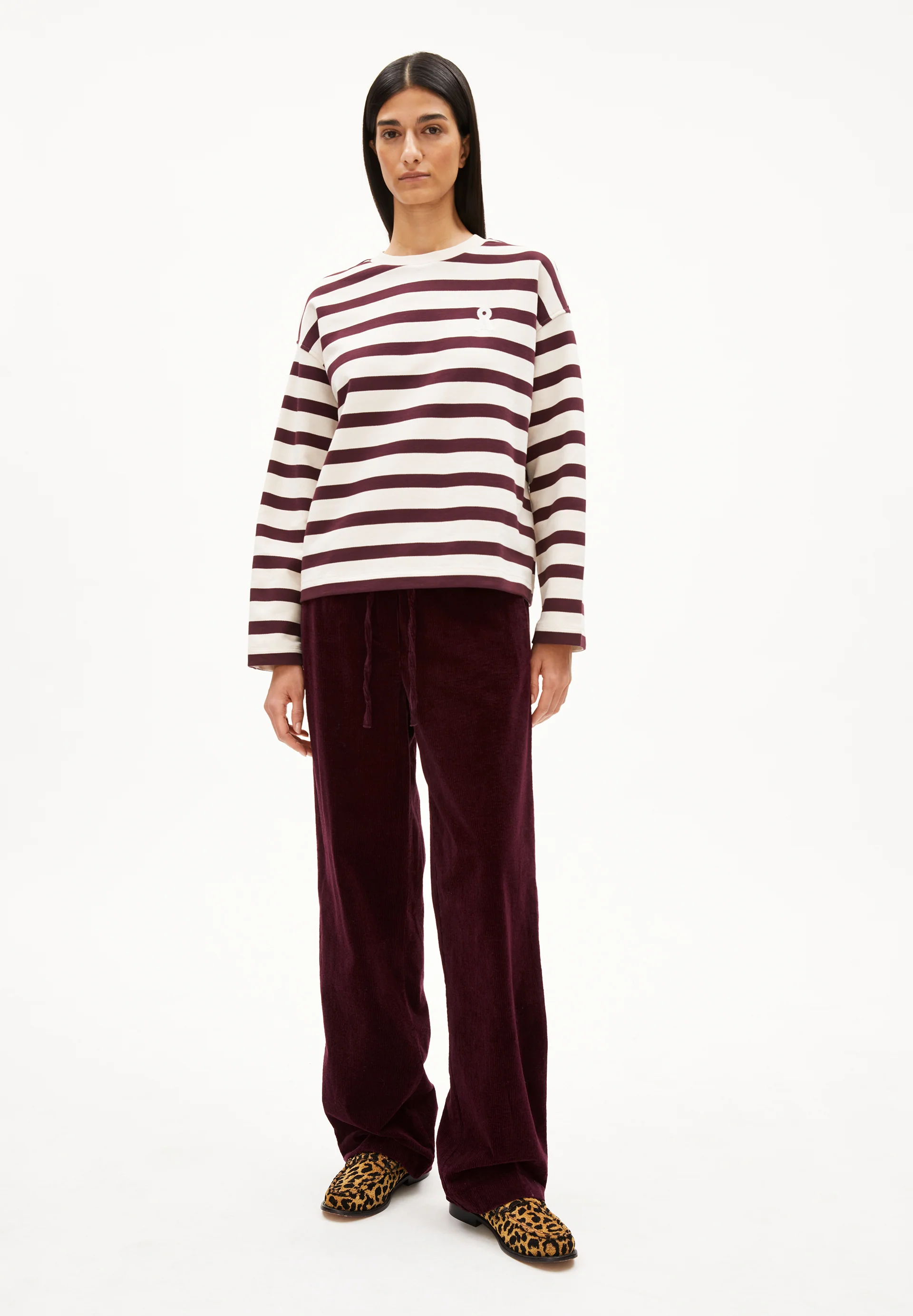ICONIC Å FRANKAA BOLD Sweatshirt from organic cotton
