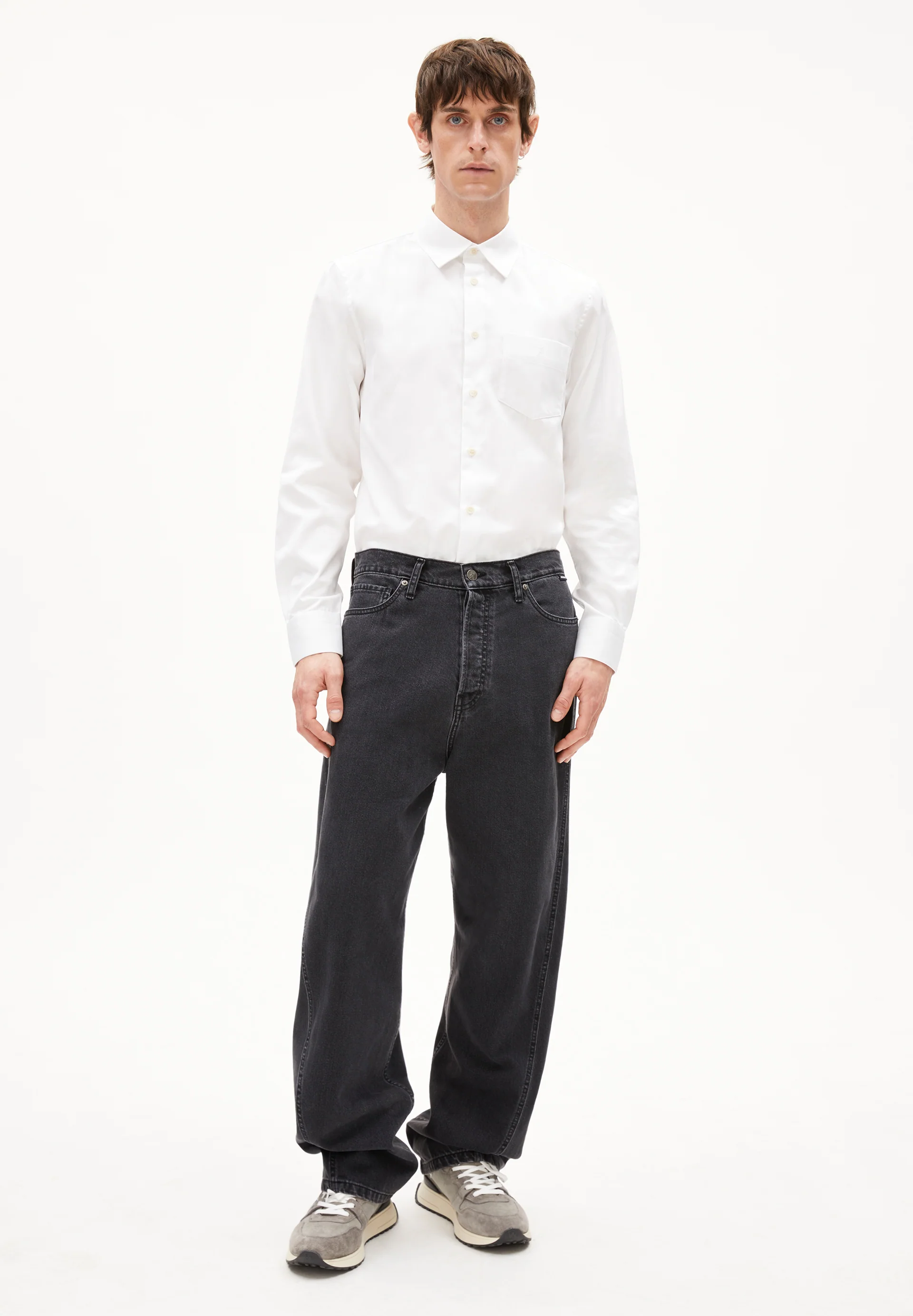 LAARS Long sleeve made from organic cotton