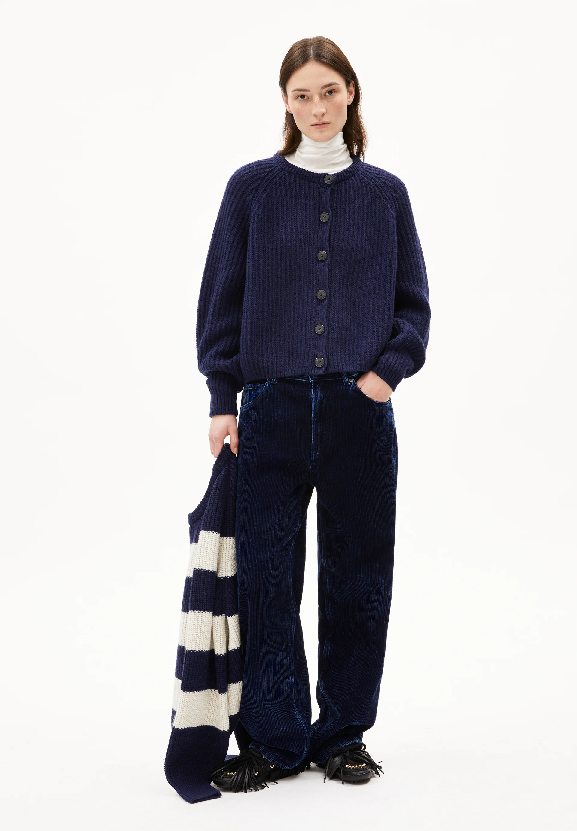 SELMAA Cardigan made of Organic Wool Mix