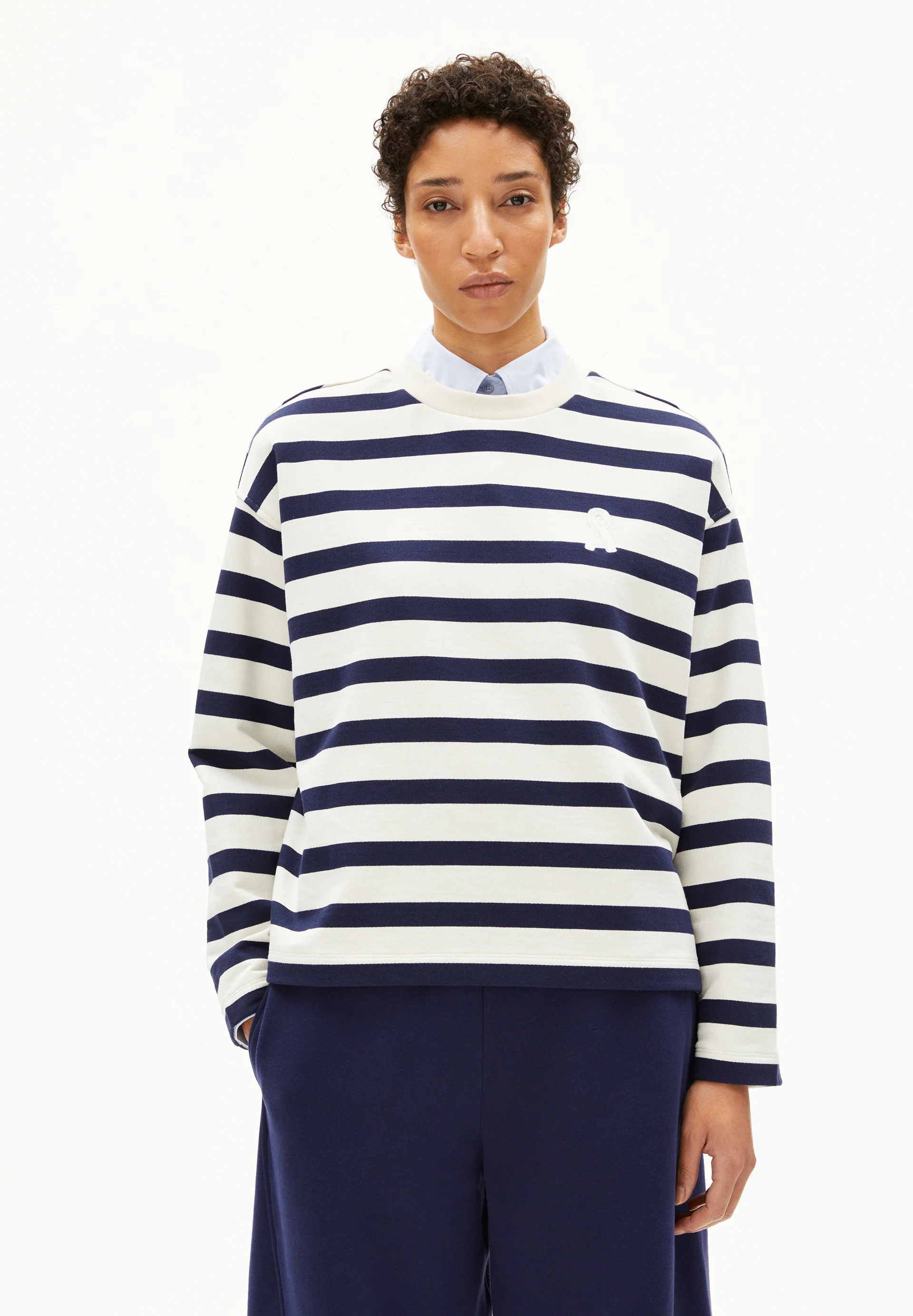 ICONIC Å FRANKAA BOLD Sweatshirt from organic cotton
