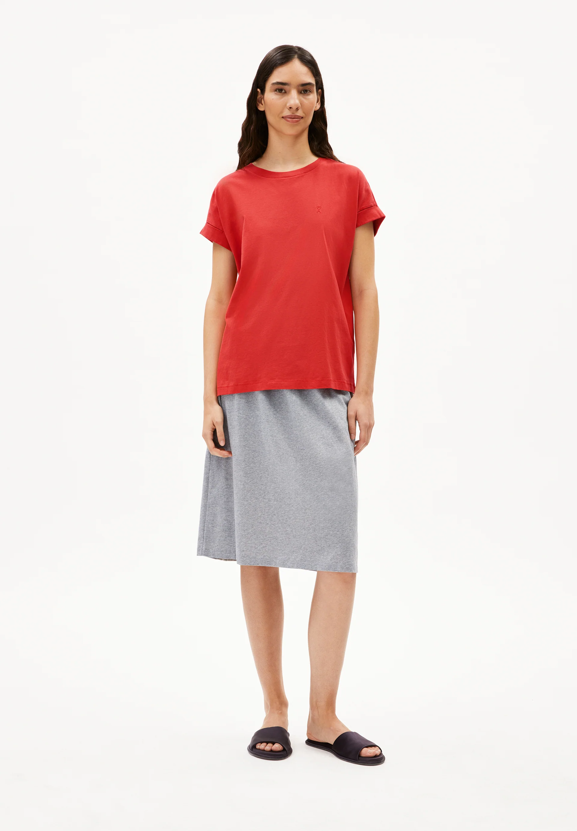 IDAARA T-shirts from organic cotton
