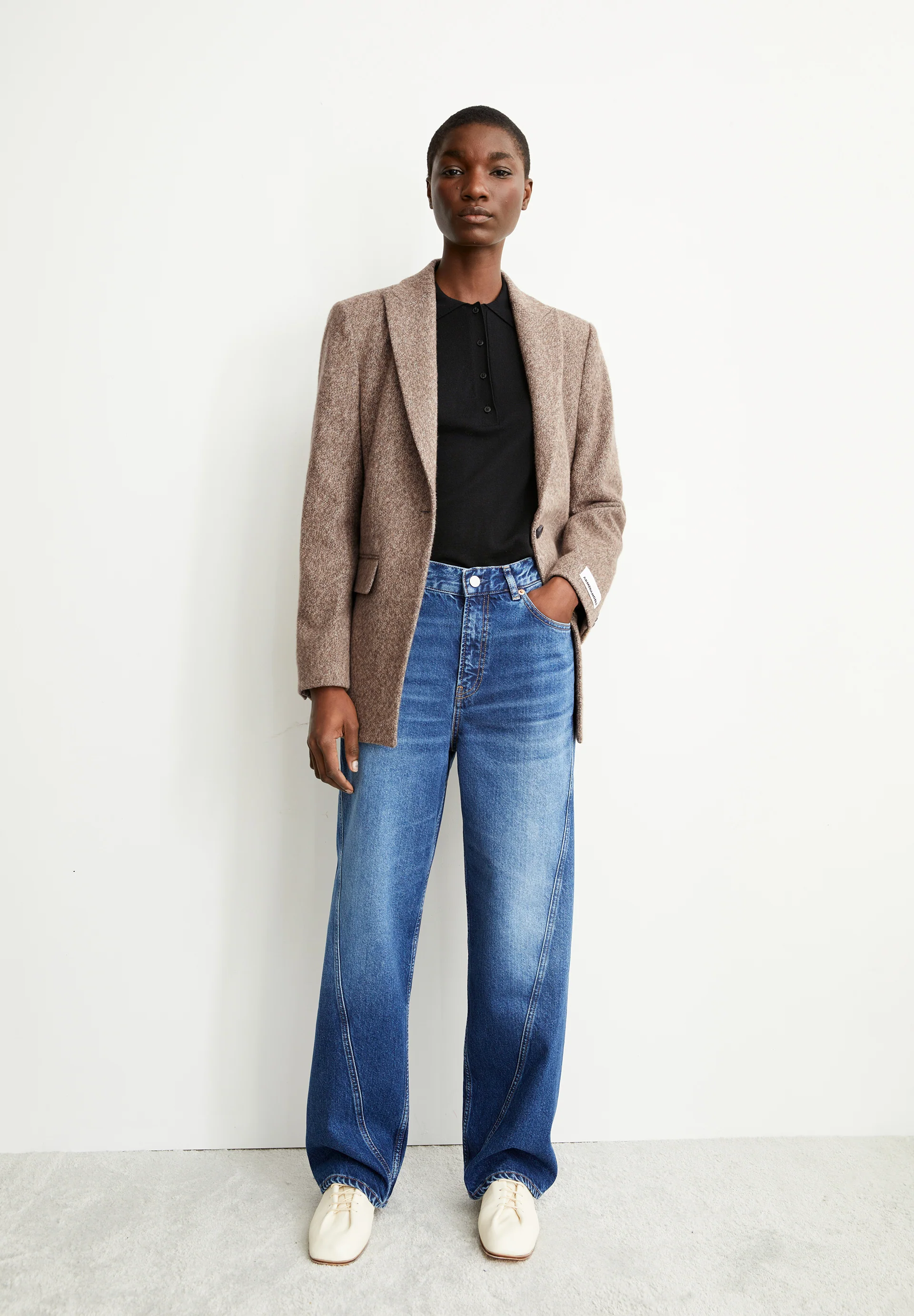 HAAYI Wide leg low waist made from recycled cotton