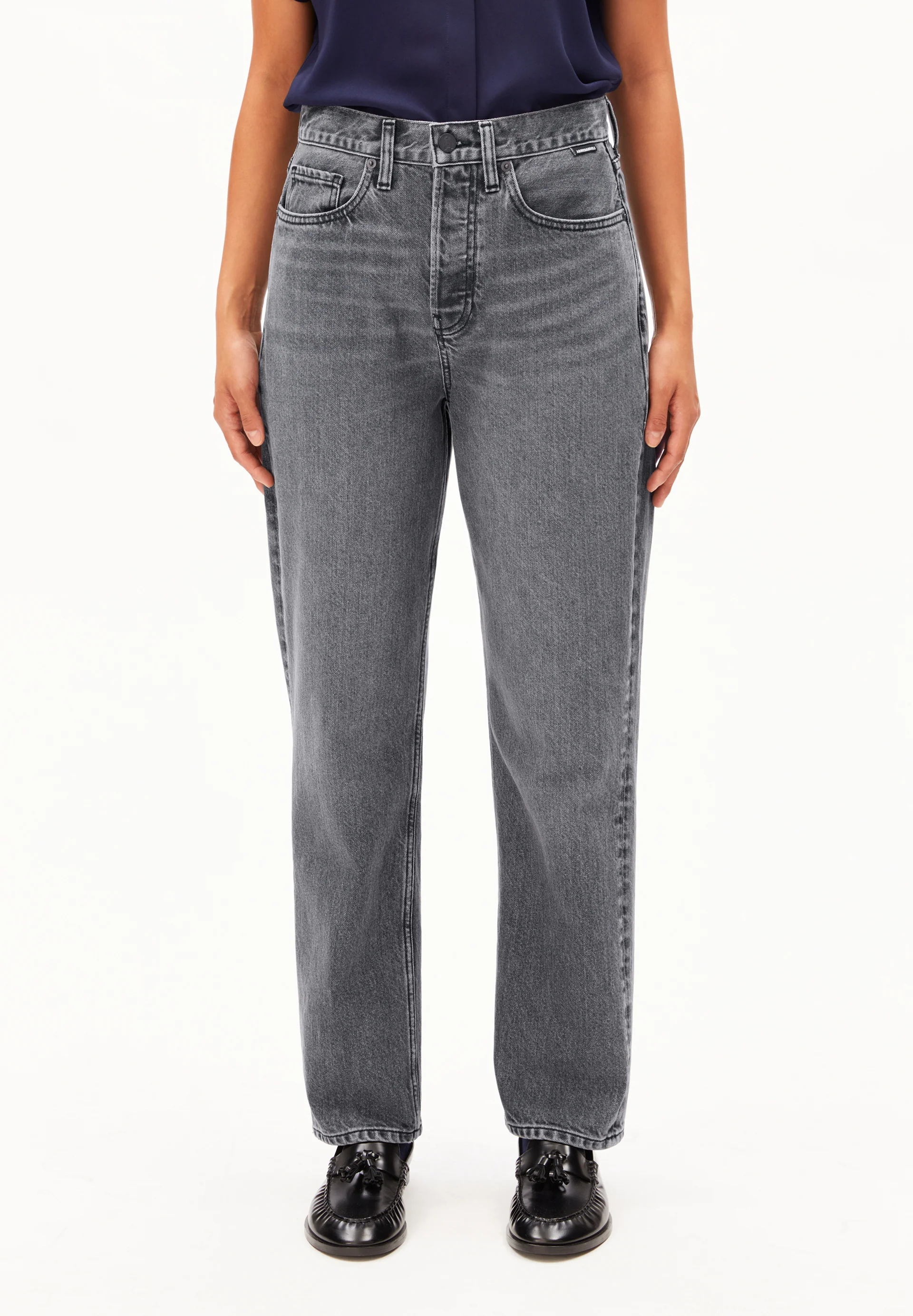 AAIKALA Straight Jeans High Waist recycled Cotton