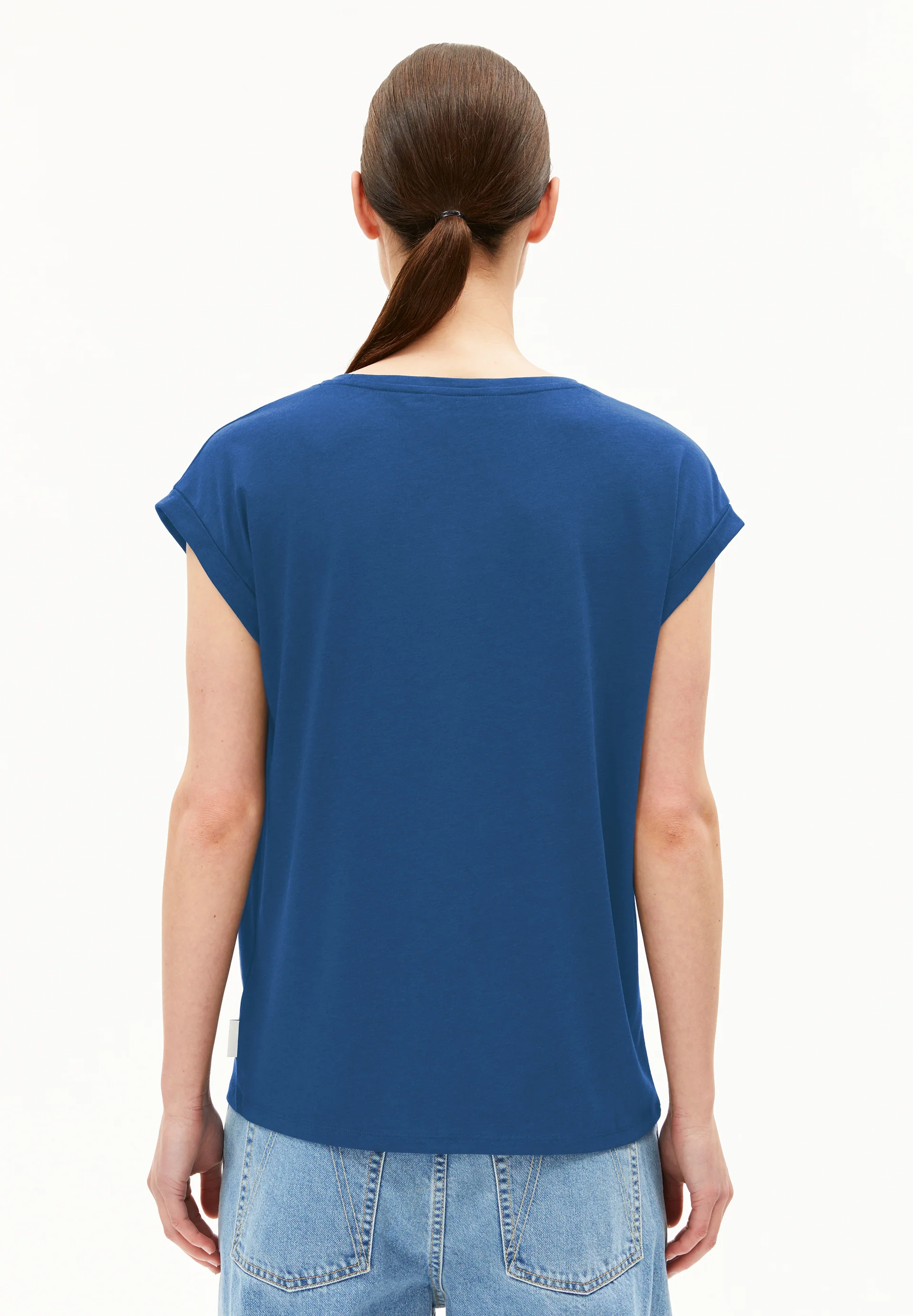 JILAANA T-shirt made of TENCEL™ Lyocell Mix.