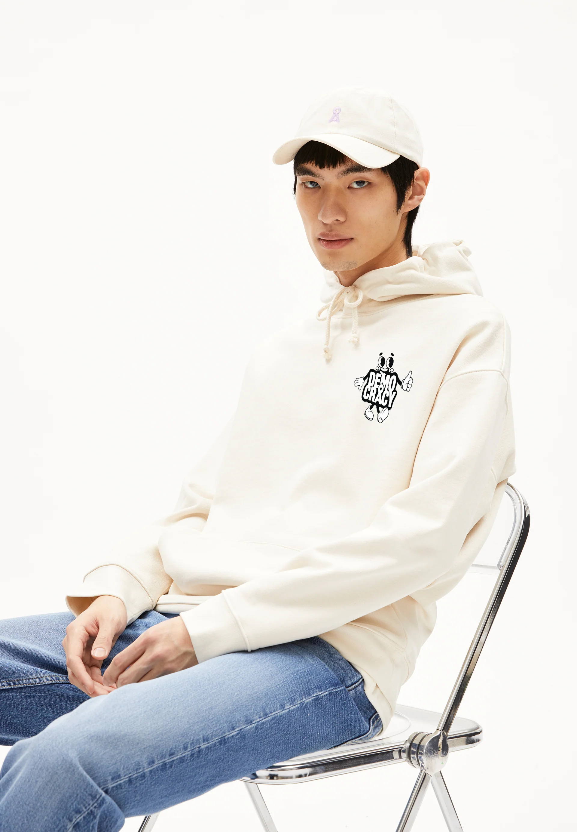 CAATEO DEMOCRACY Sweathoodie from organic cotton