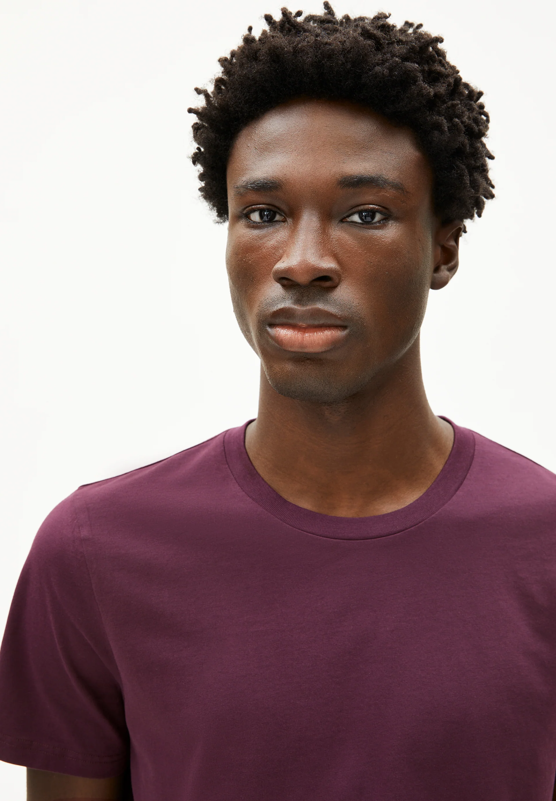 JAAMES T-shirts from organic cotton