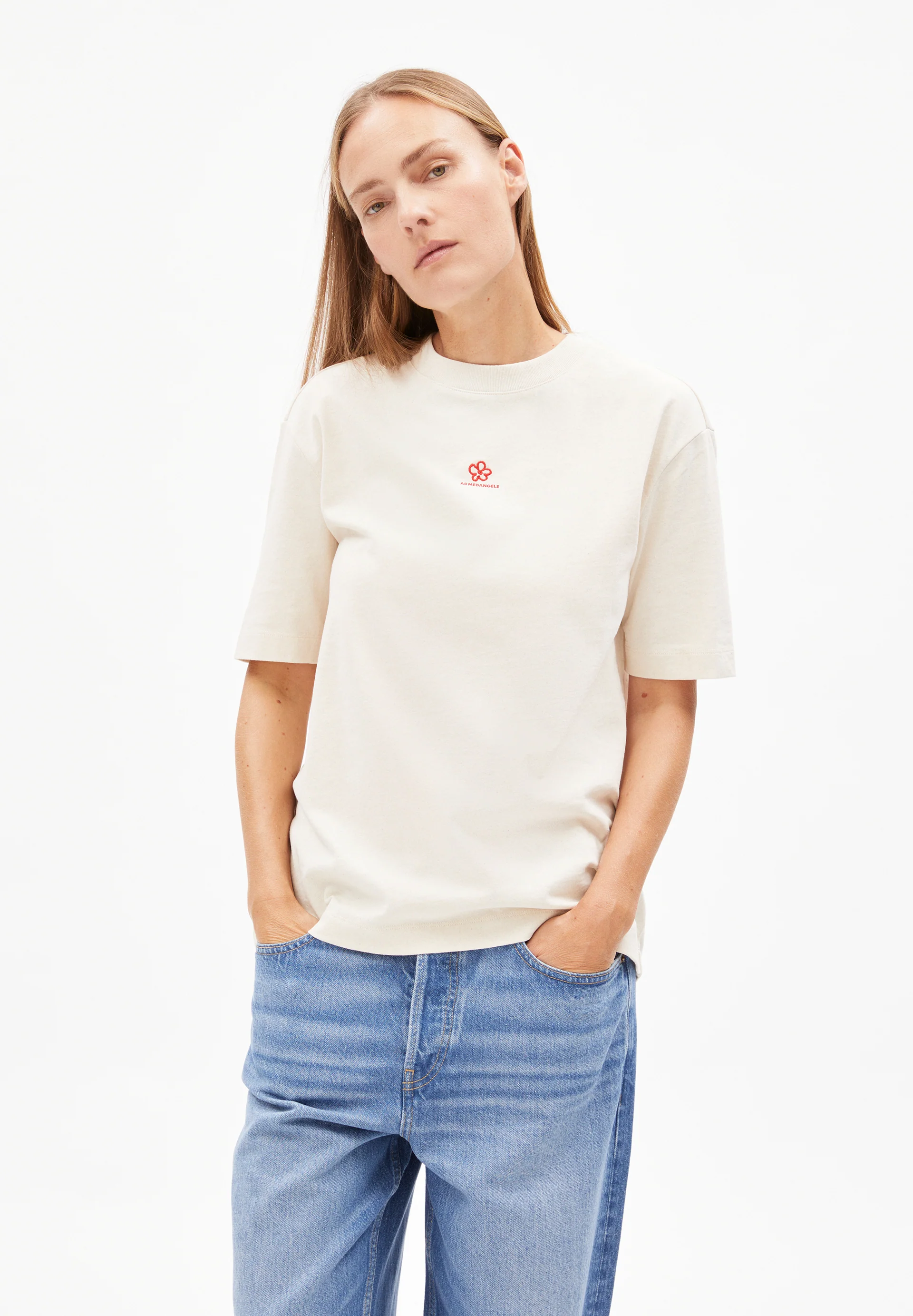 TARJAA BACK FLOWAA Heavyweight T-Shirt made of recycled Cotton Mix