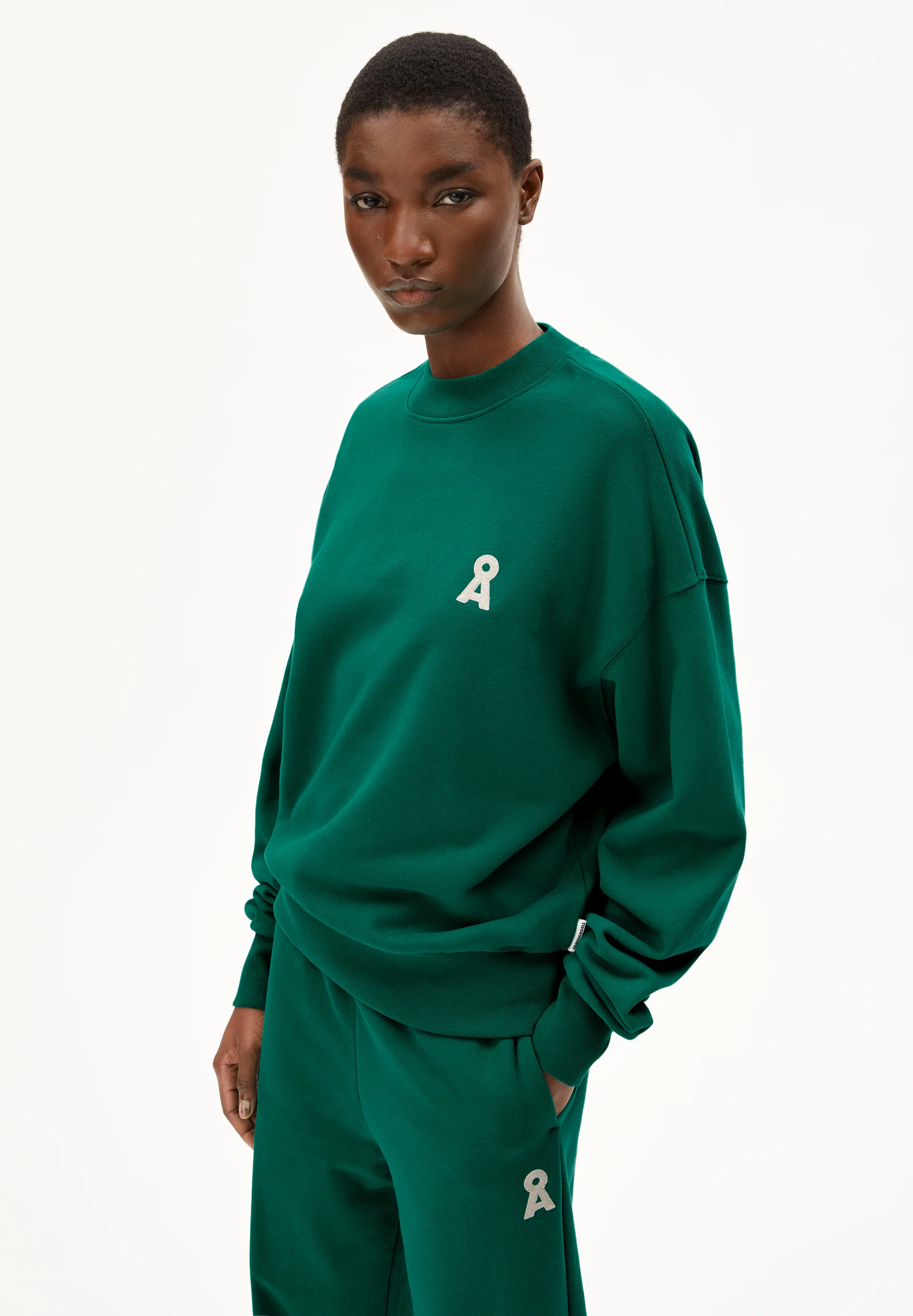 ICONIC Å ALIZAA Sweatshirt from organic cotton