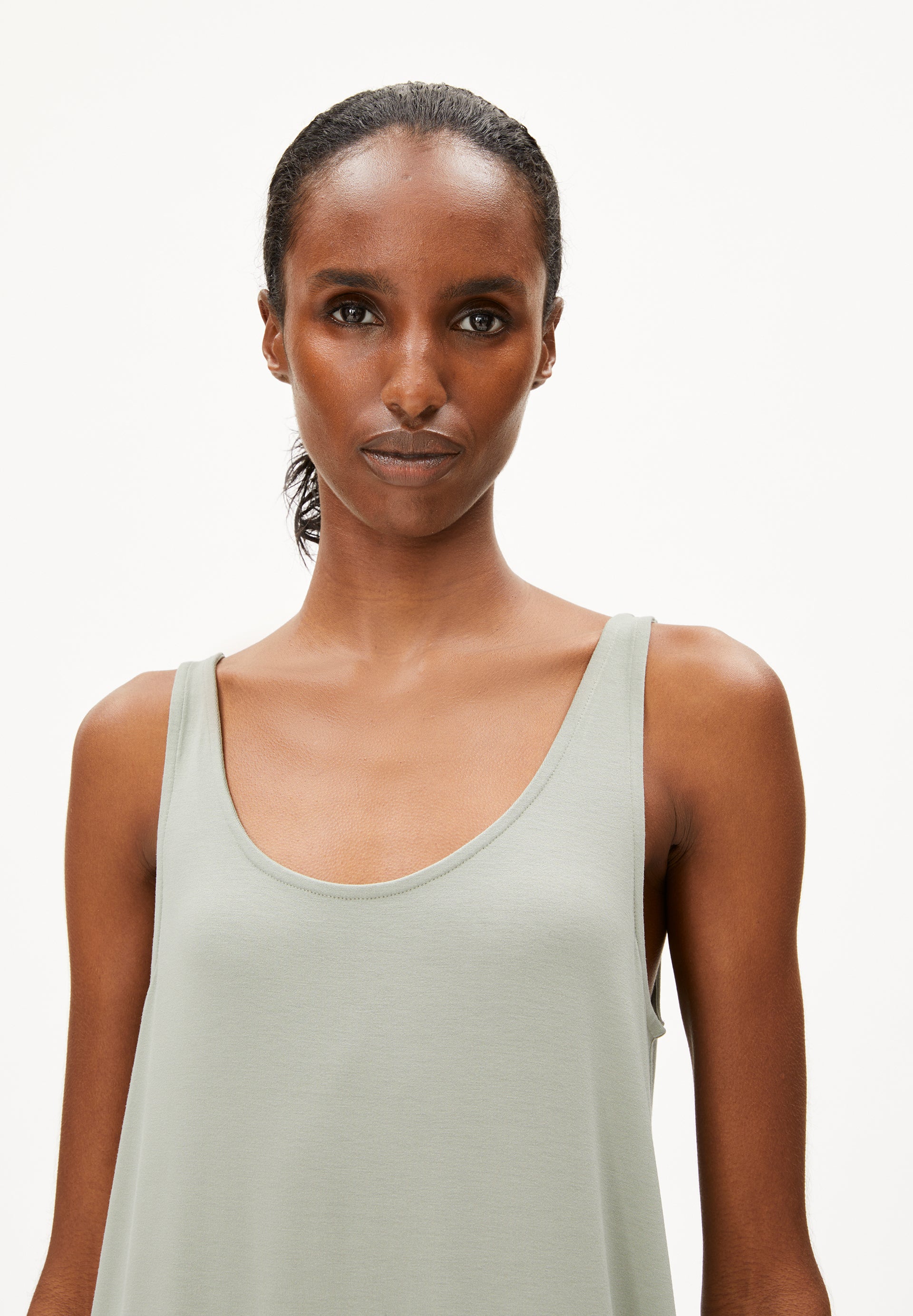 MAELIAA SOLID Jersey Dress made of LENZING™ ECOVERO™ Viscose Mix