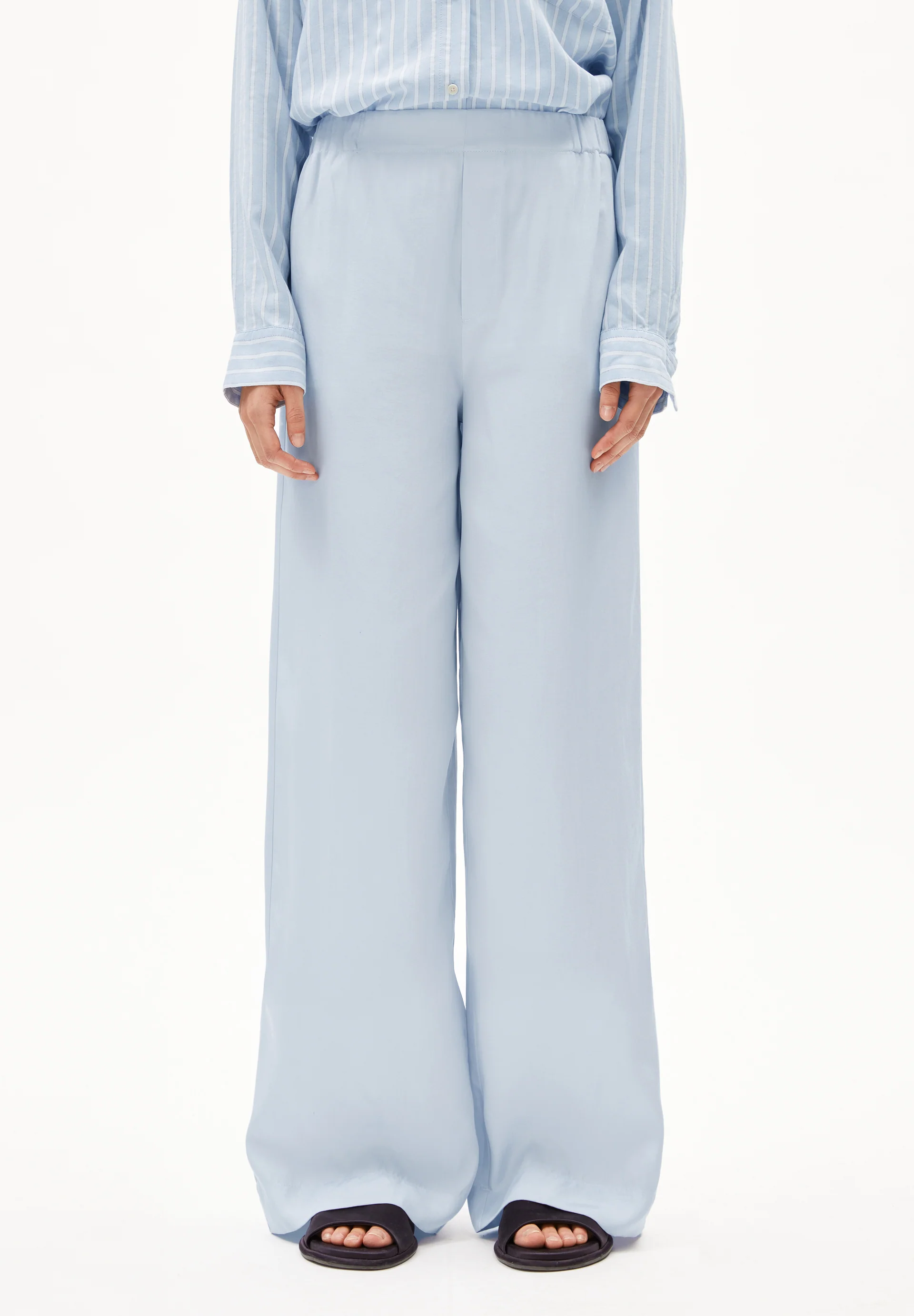 JONVAALIE Woven Pants made of TENCEL™ LUXE Lyocell Mix