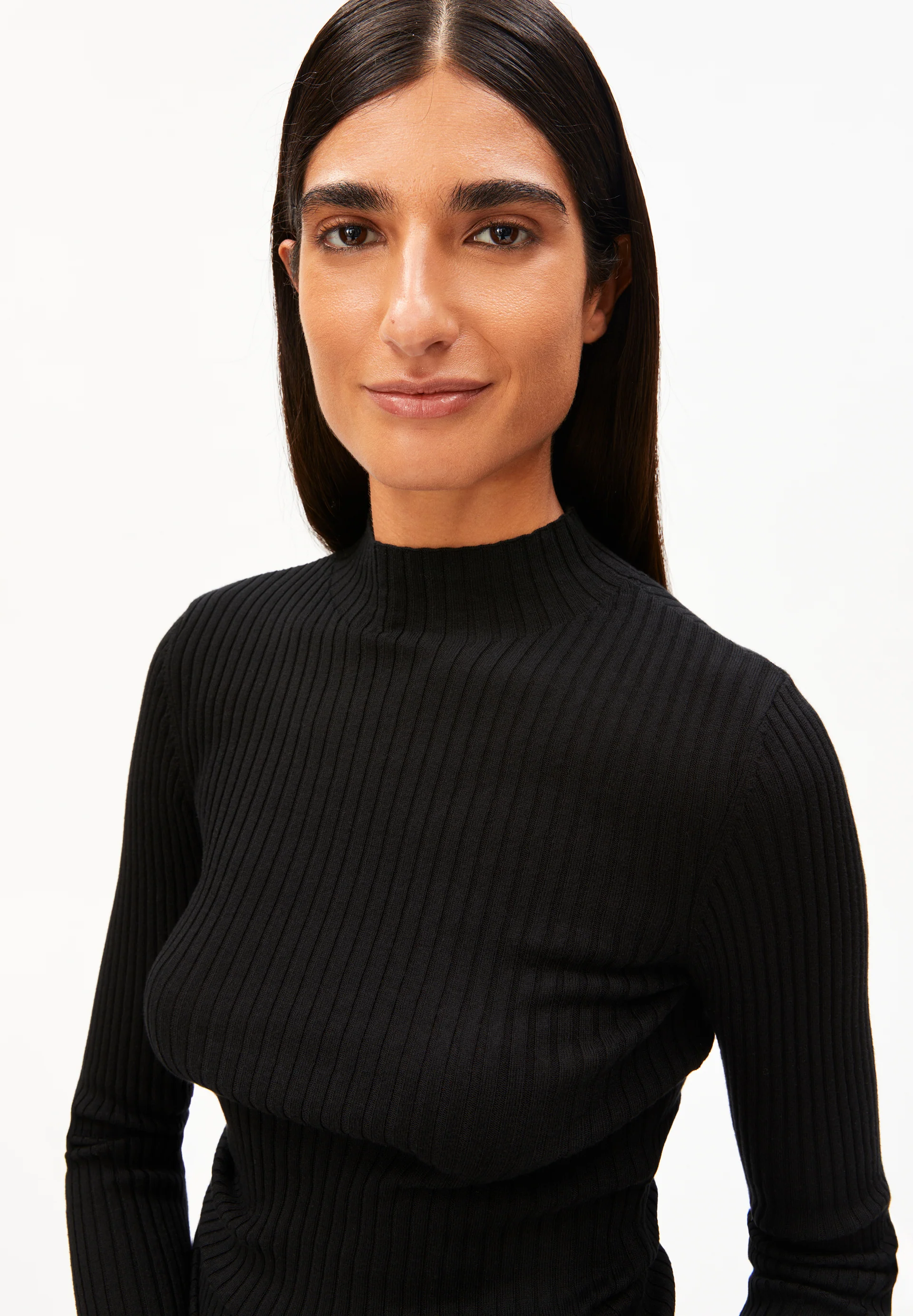 ALAANIA Sweater Slim Fit made of Organic Cotton