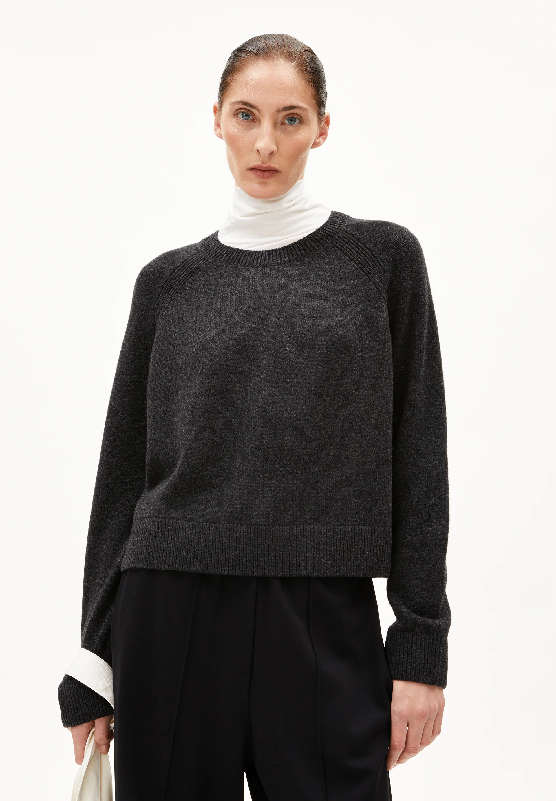 DILIRIAA REGLANA Sweater made of recycled Organic Wool Mix