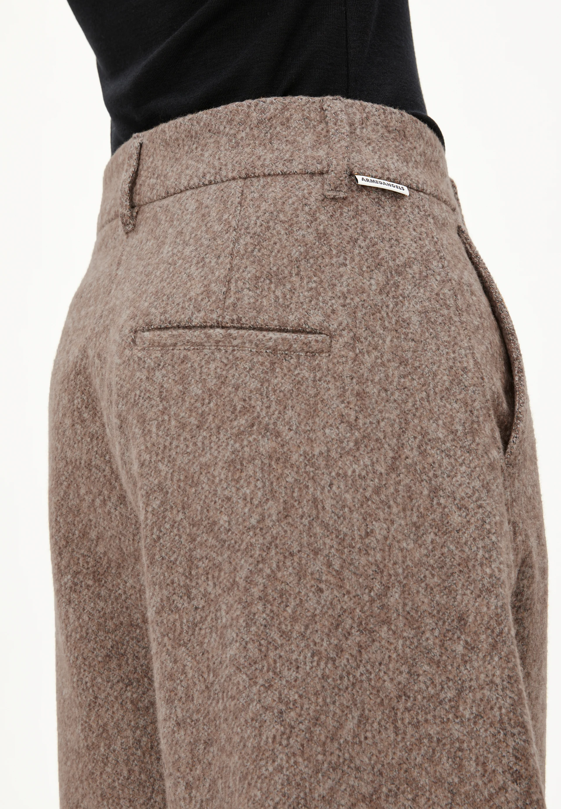 NYXAA TWEED Woven trousers made from organic cotton