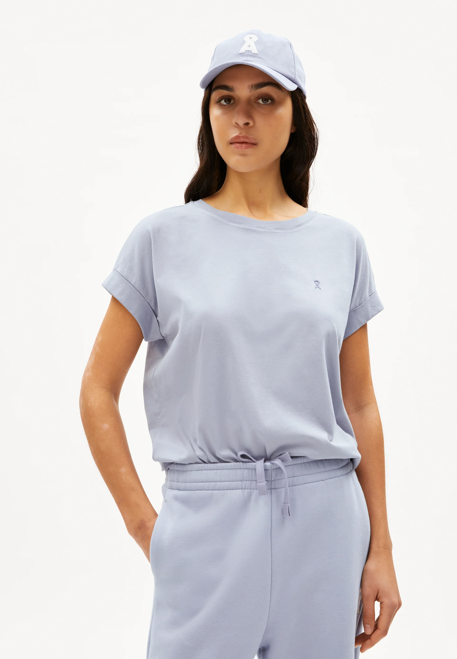 IDAARA T-shirts from organic cotton