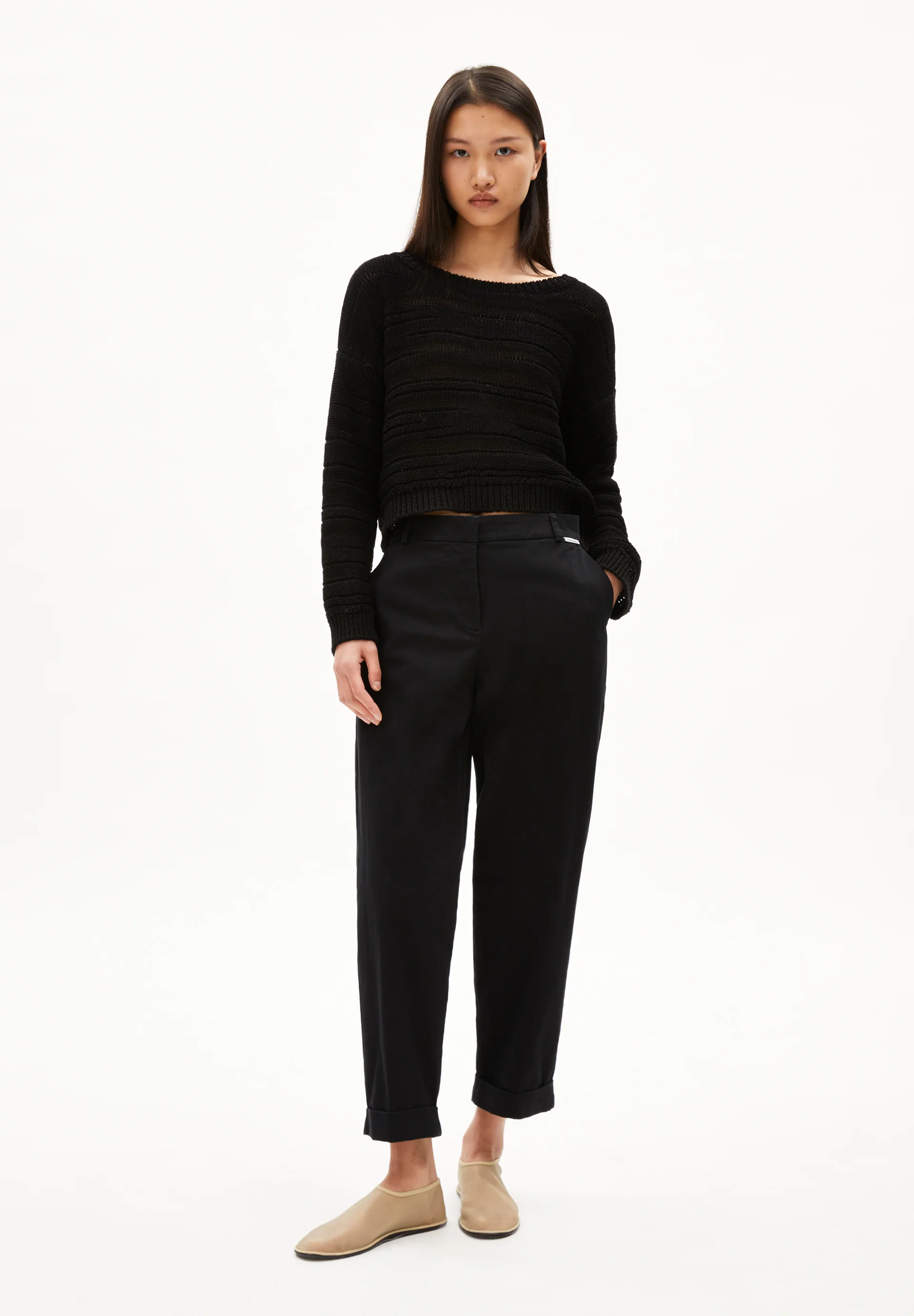 KAADWI Woven Pants made of Organic Cotton Mix