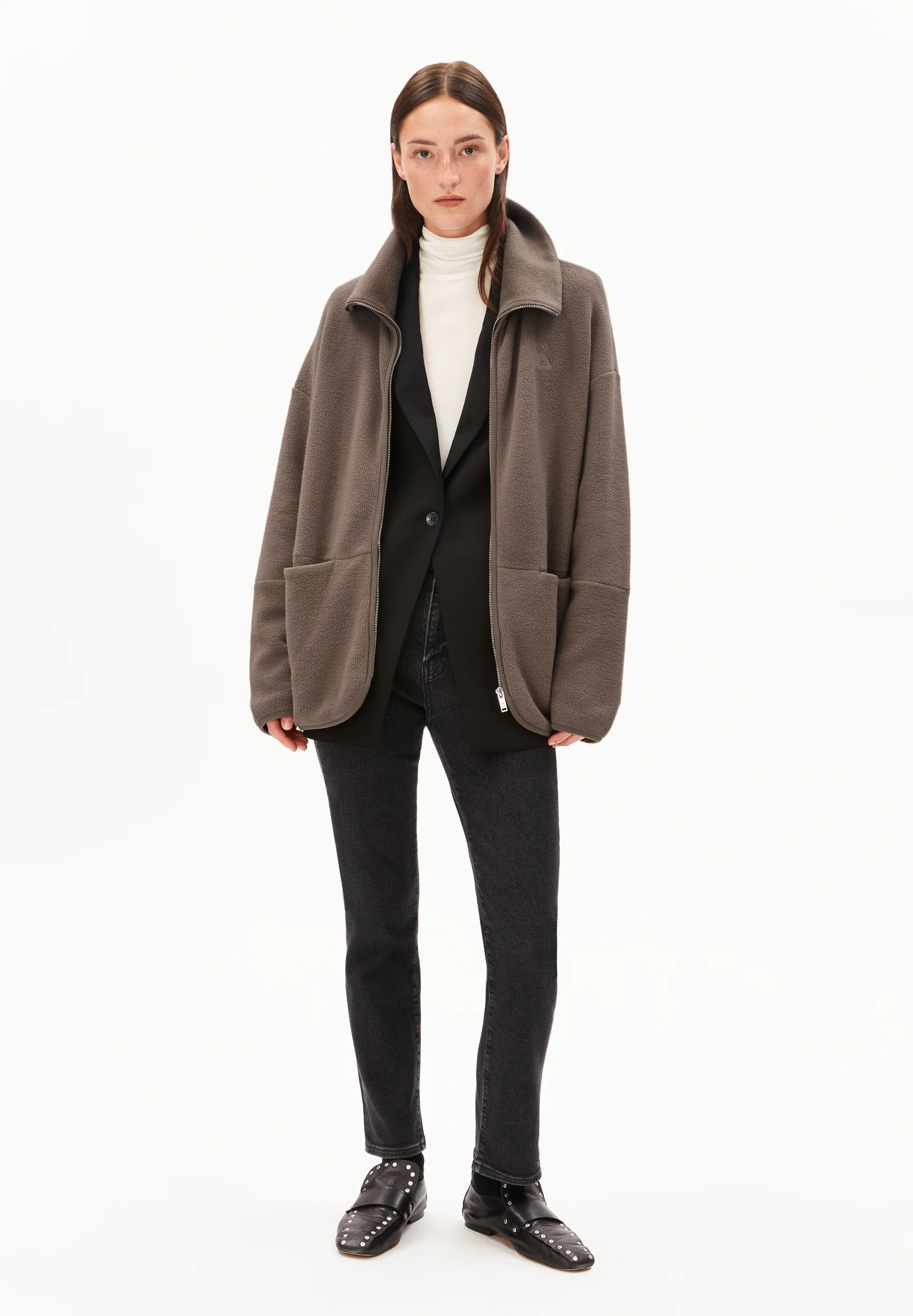 ANAAWIL Fleece Jacket made of Organic Cotton