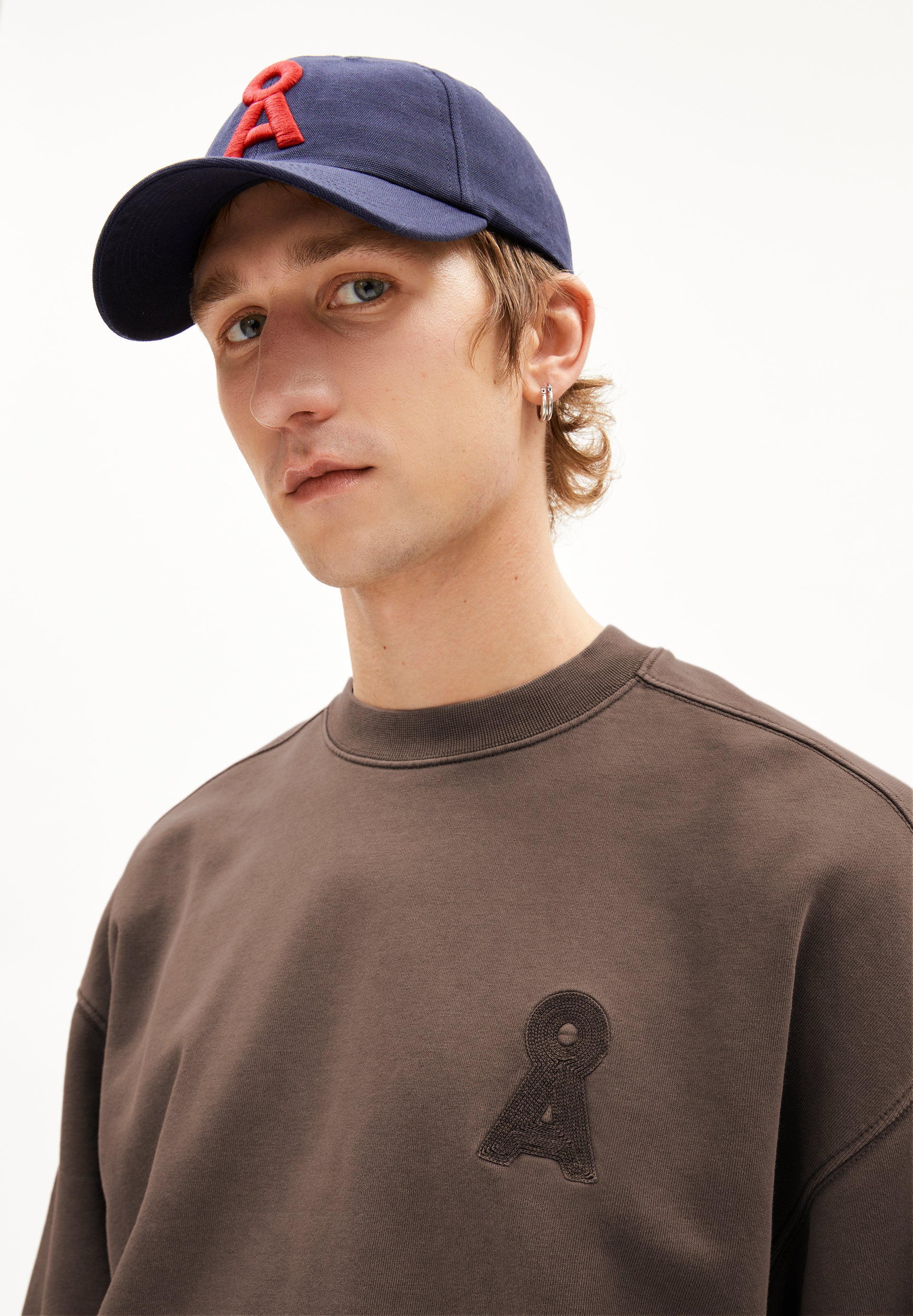 ICONIC Å EMAAL GMT DYE Sweatshirt from organic cotton