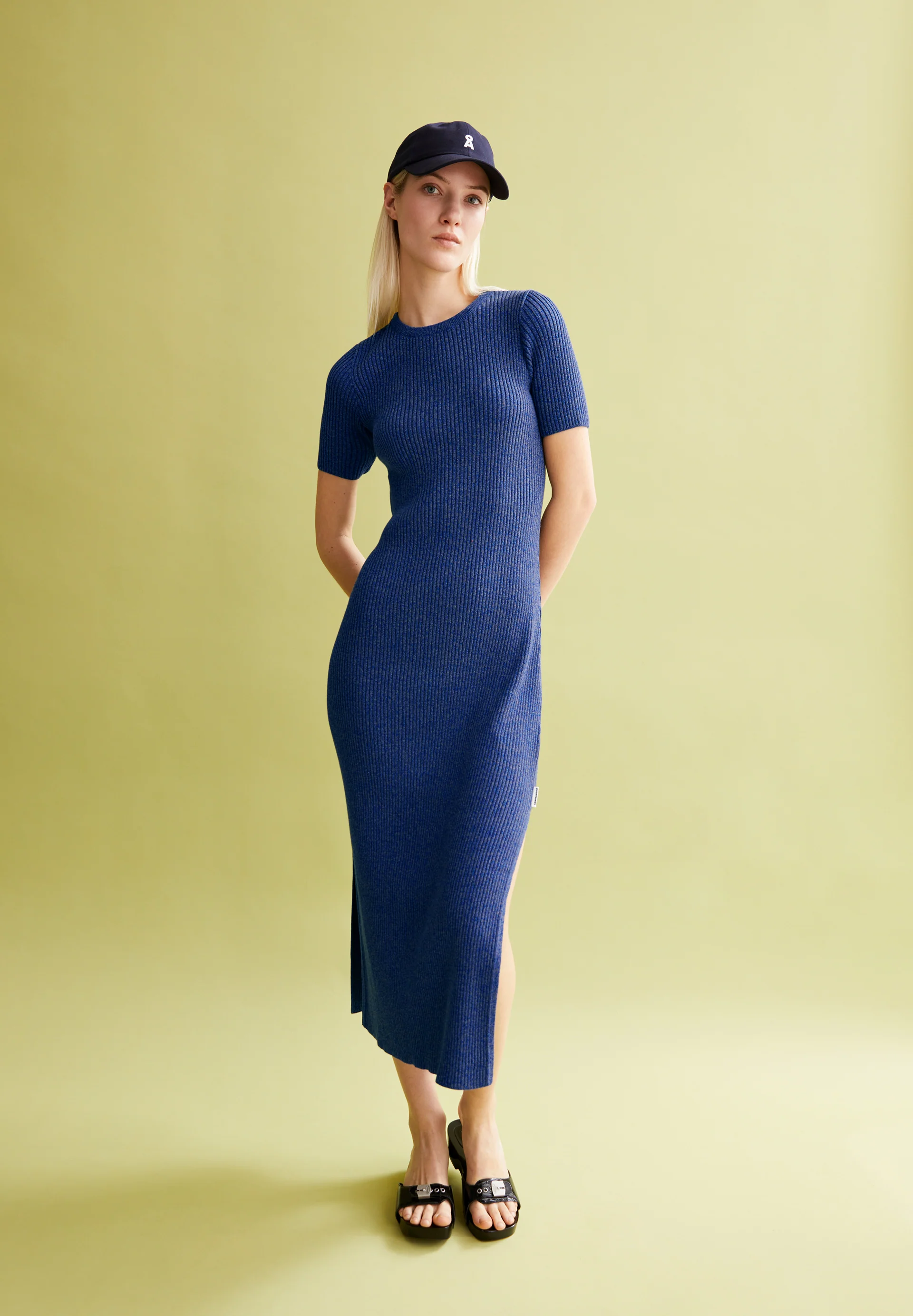 ELAINAAS Knitdress from organic cotton mix