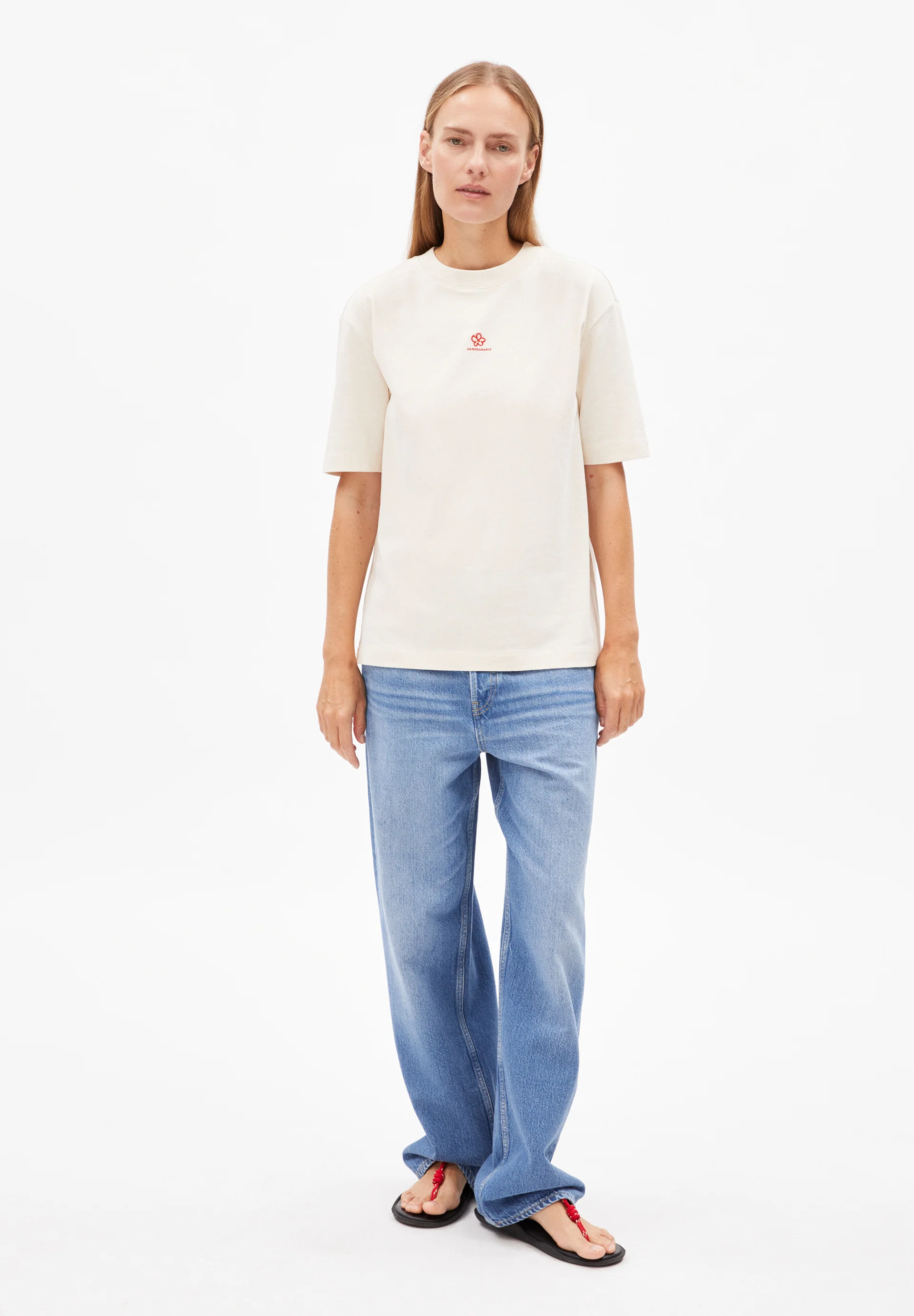 TARJAA BACK FLOWAA Heavyweight T-Shirt made of recycled Cotton Mix