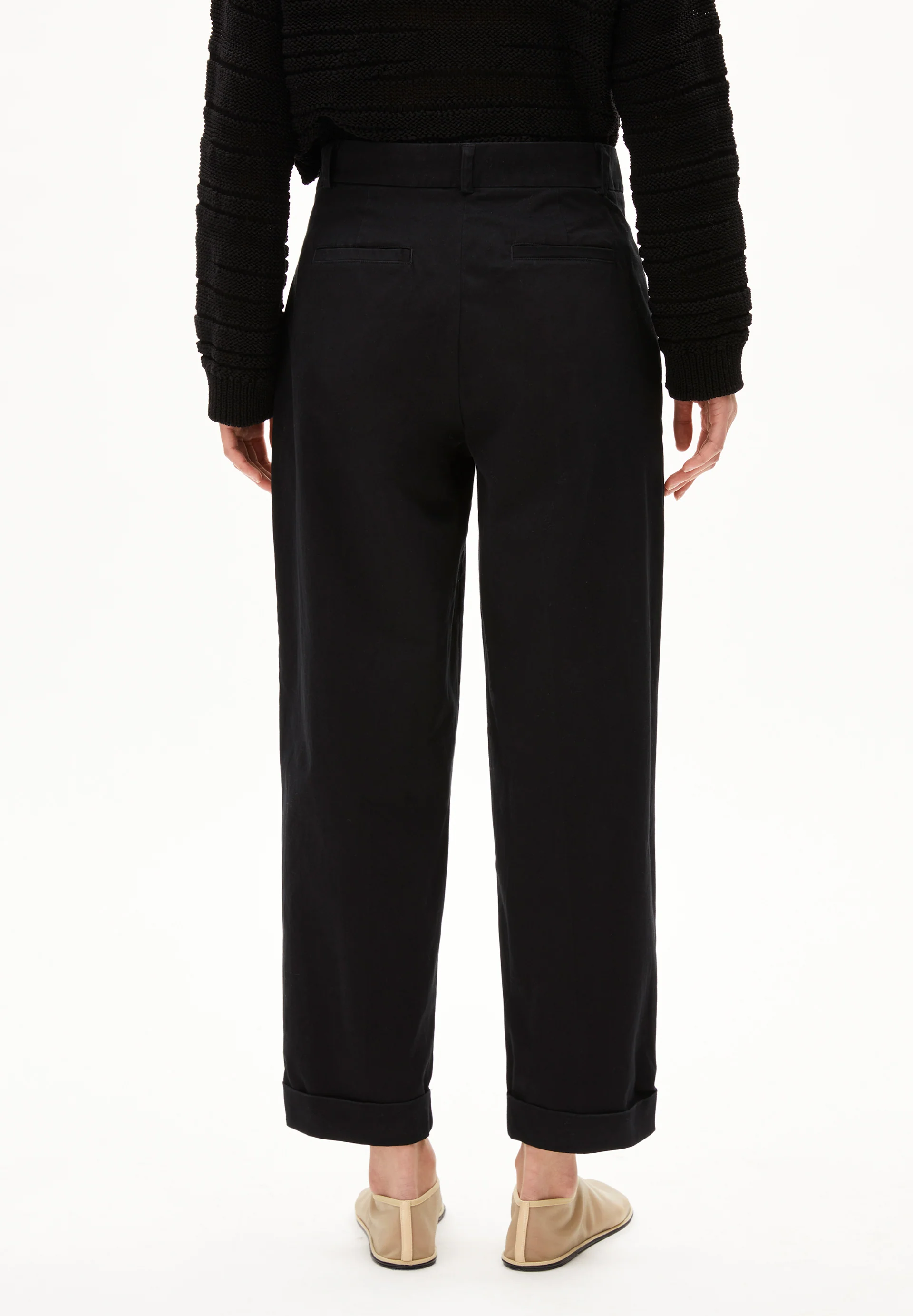 KAADWI Woven Pants made of Organic Cotton Mix
