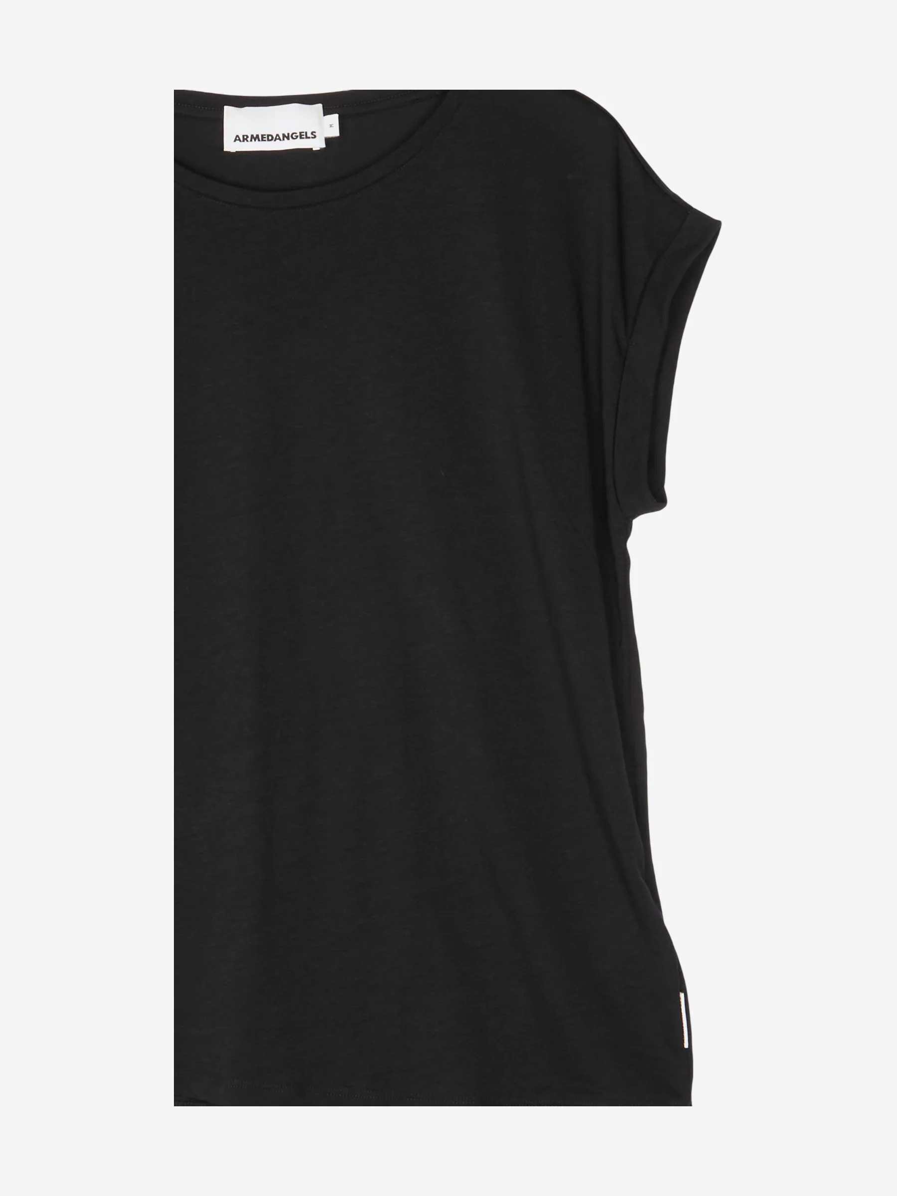 JILAANA T-shirt made of TENCEL™ Lyocell Mix.