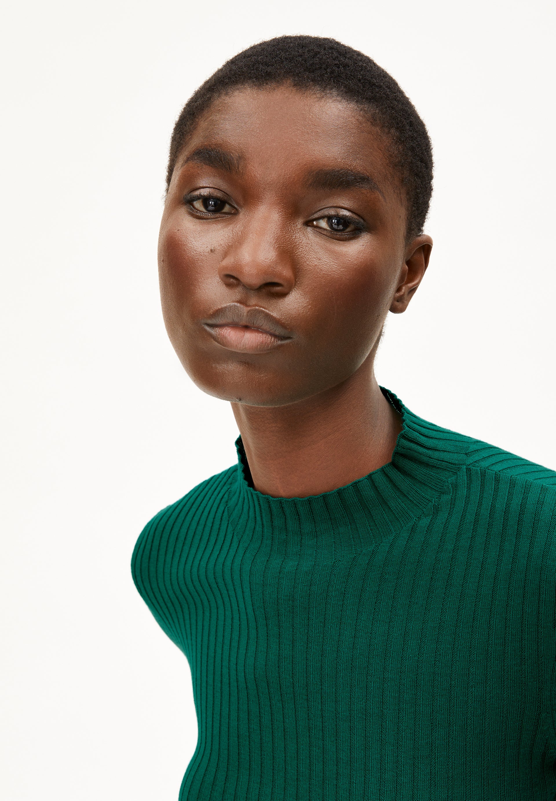 ALAANIA Sweater Slim Fit made of Organic Cotton