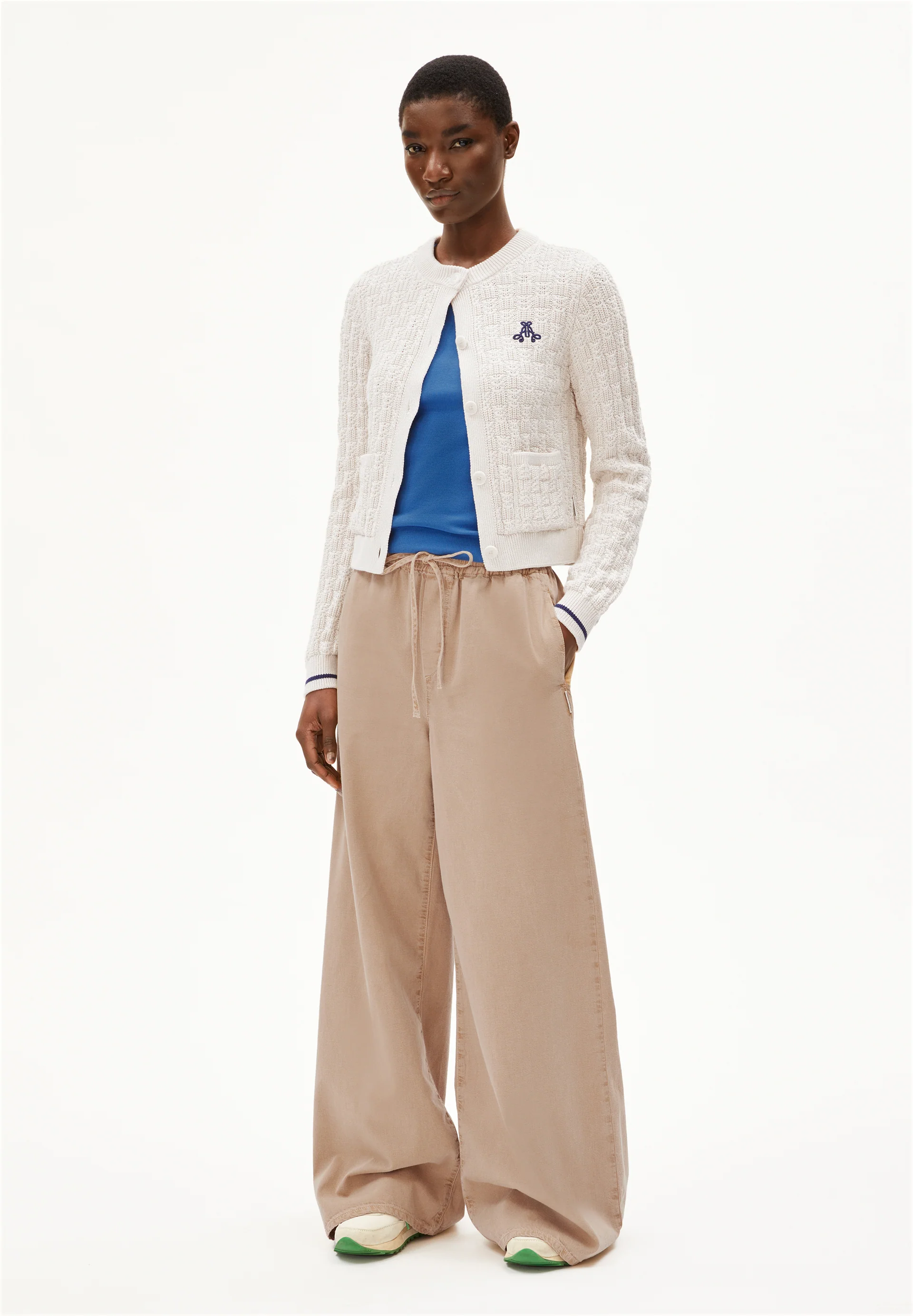 JULIAANAS STRUCTURE Cardigan made of Organic Cotton