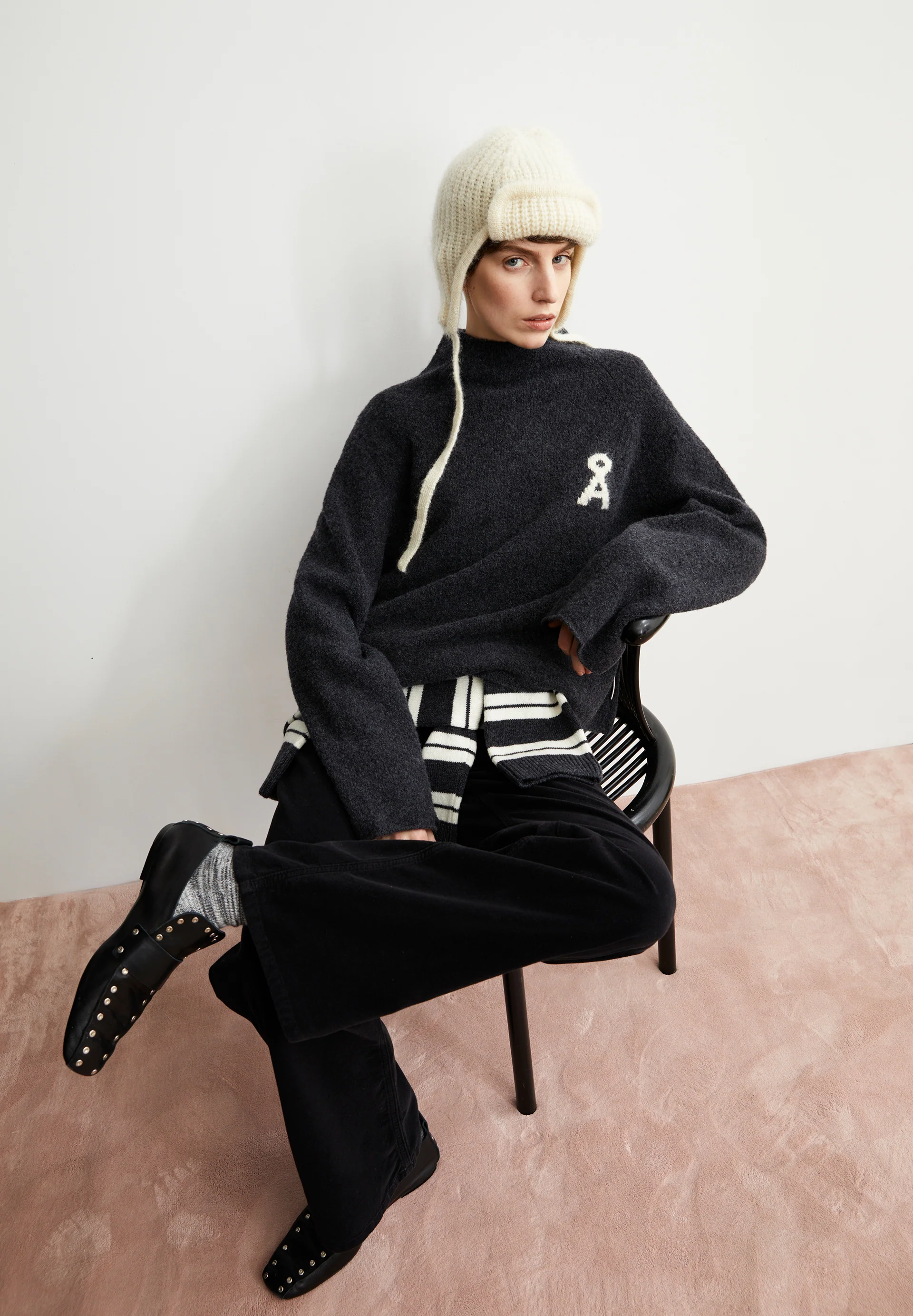 ICONIC Å MONALAA BOUCLÉ Jumper made from a wool blend