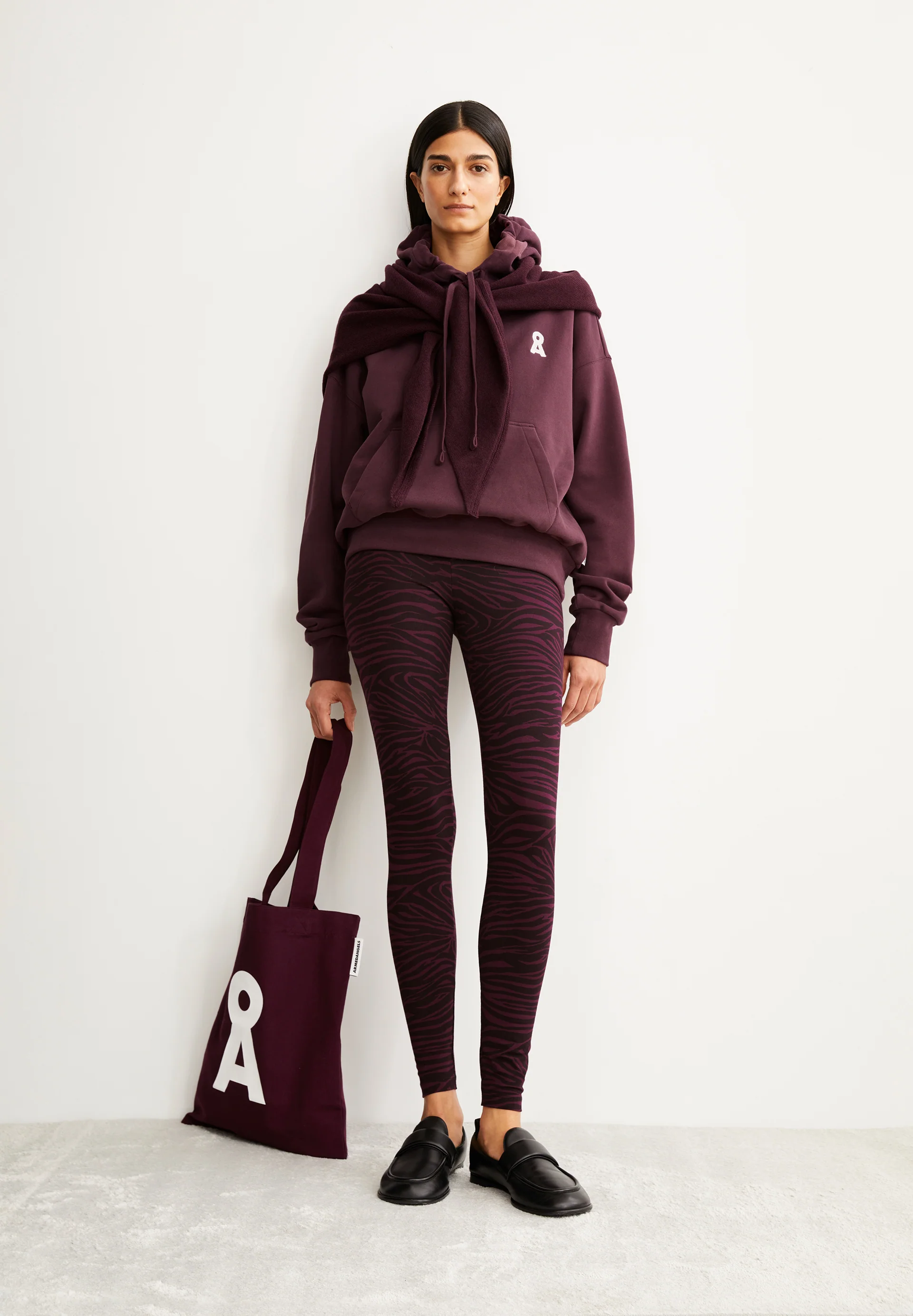 ICONIC Å FRANCISARAA Sweathoodie from organic cotton