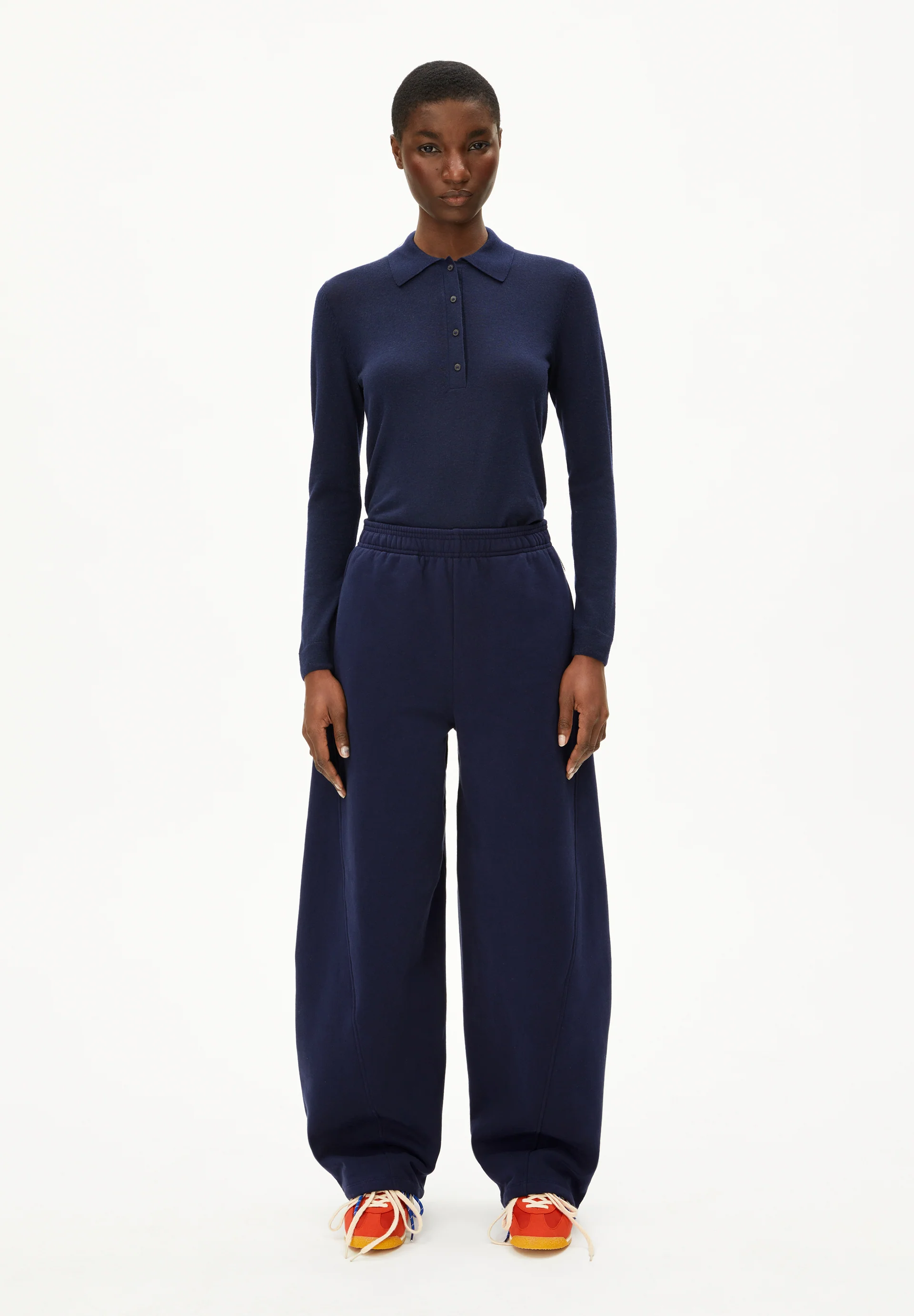 BELLAISAA Sweat pants made from organic cotton