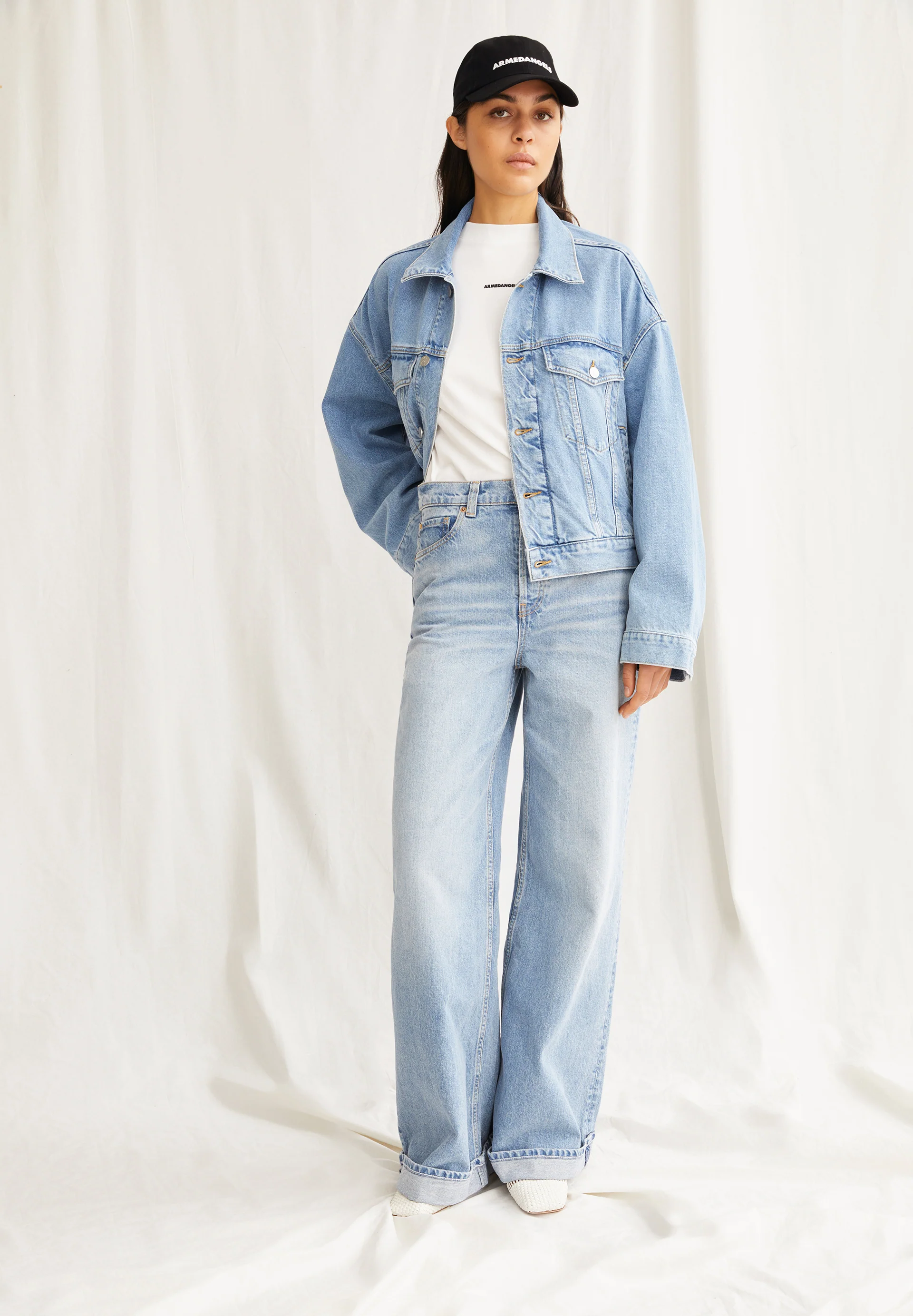 BLINAA Super Wide Jeans recycled cotton