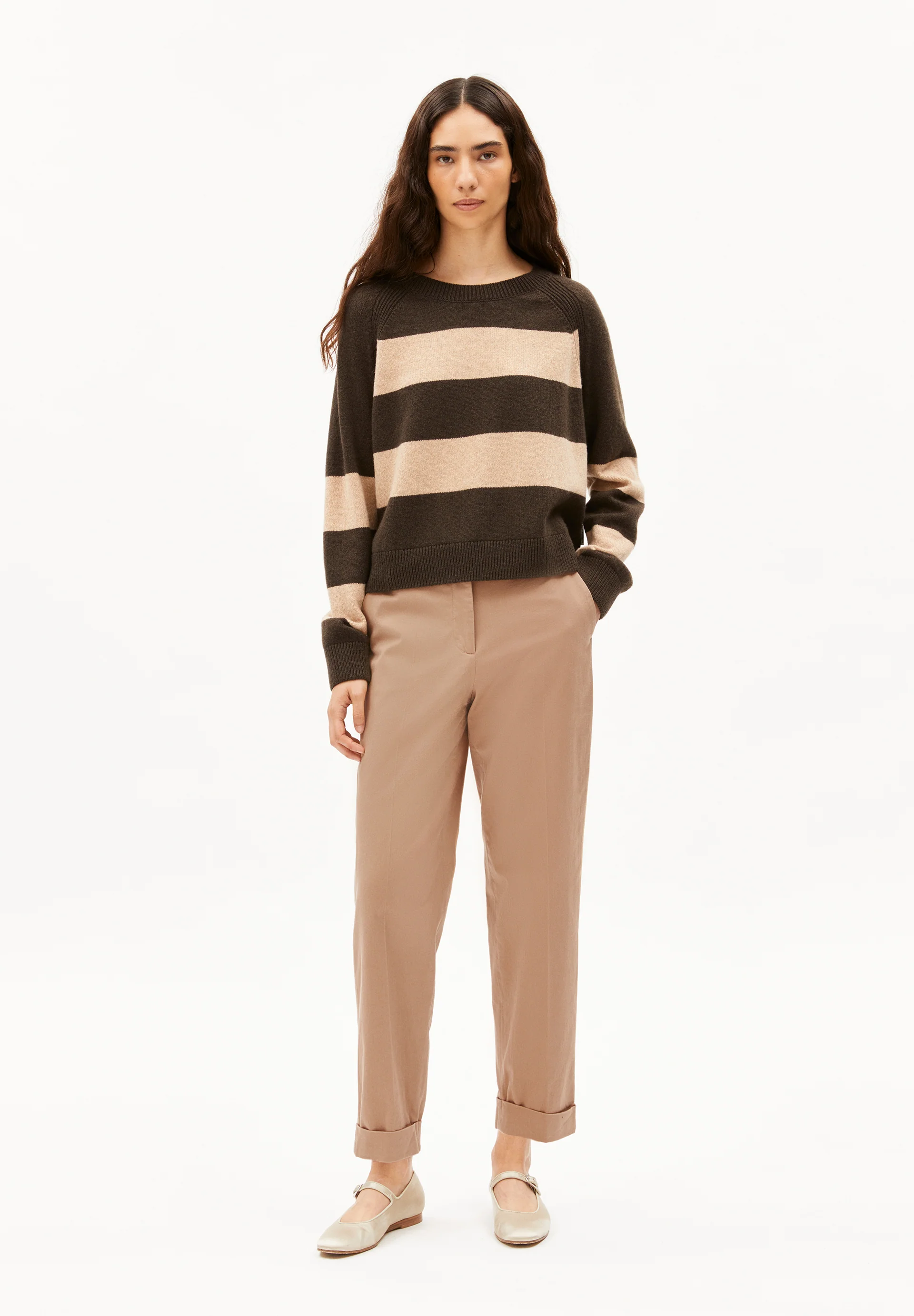 KAADWI Woven Pants made of Organic Cotton Mix