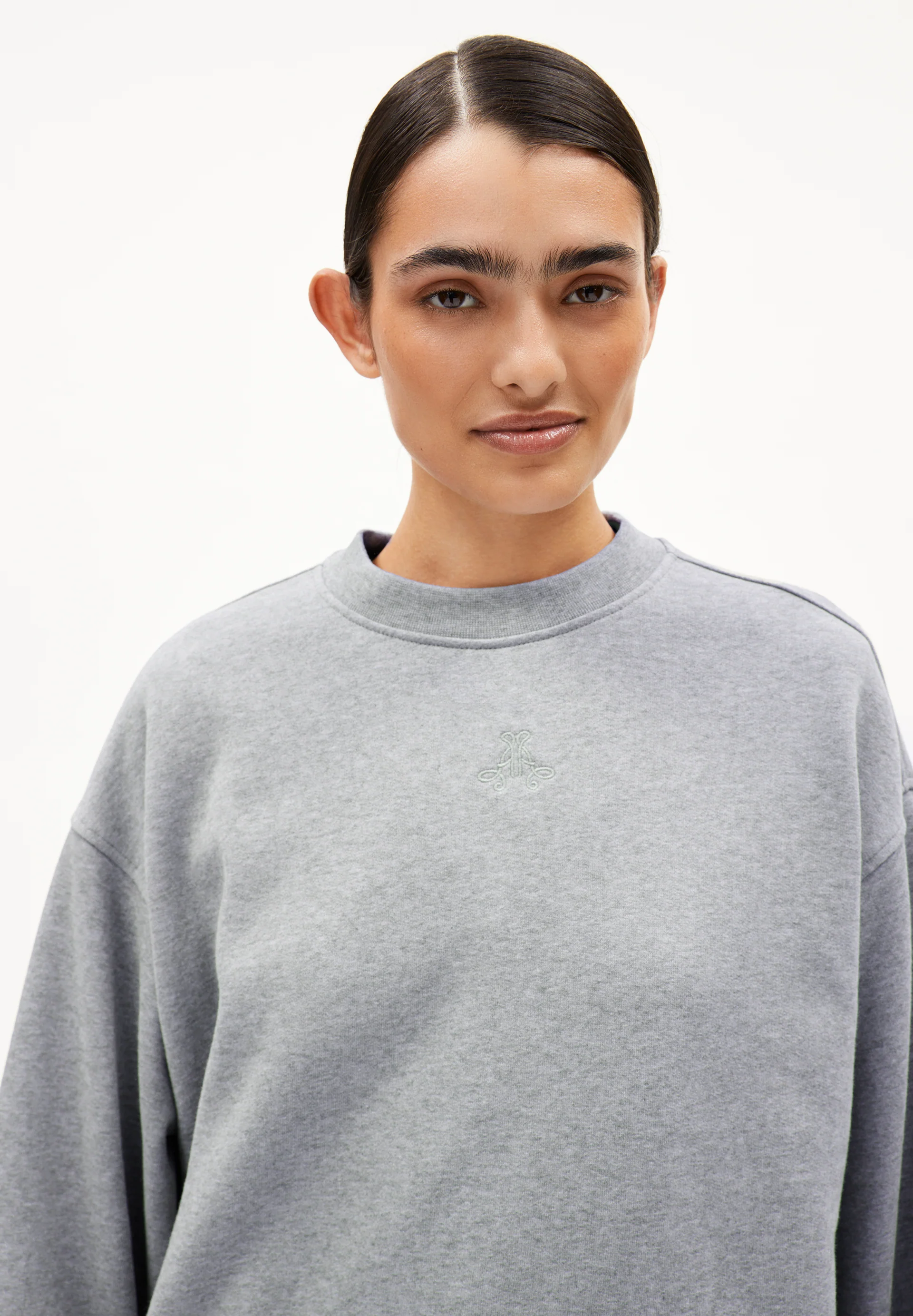 ANWAA Sweatshirt from organic cotton
