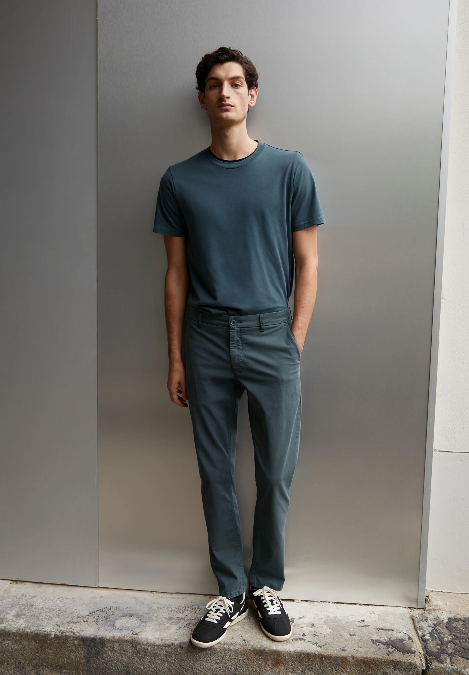 AATHAN Chino Pants made of Organic Cotton Mix