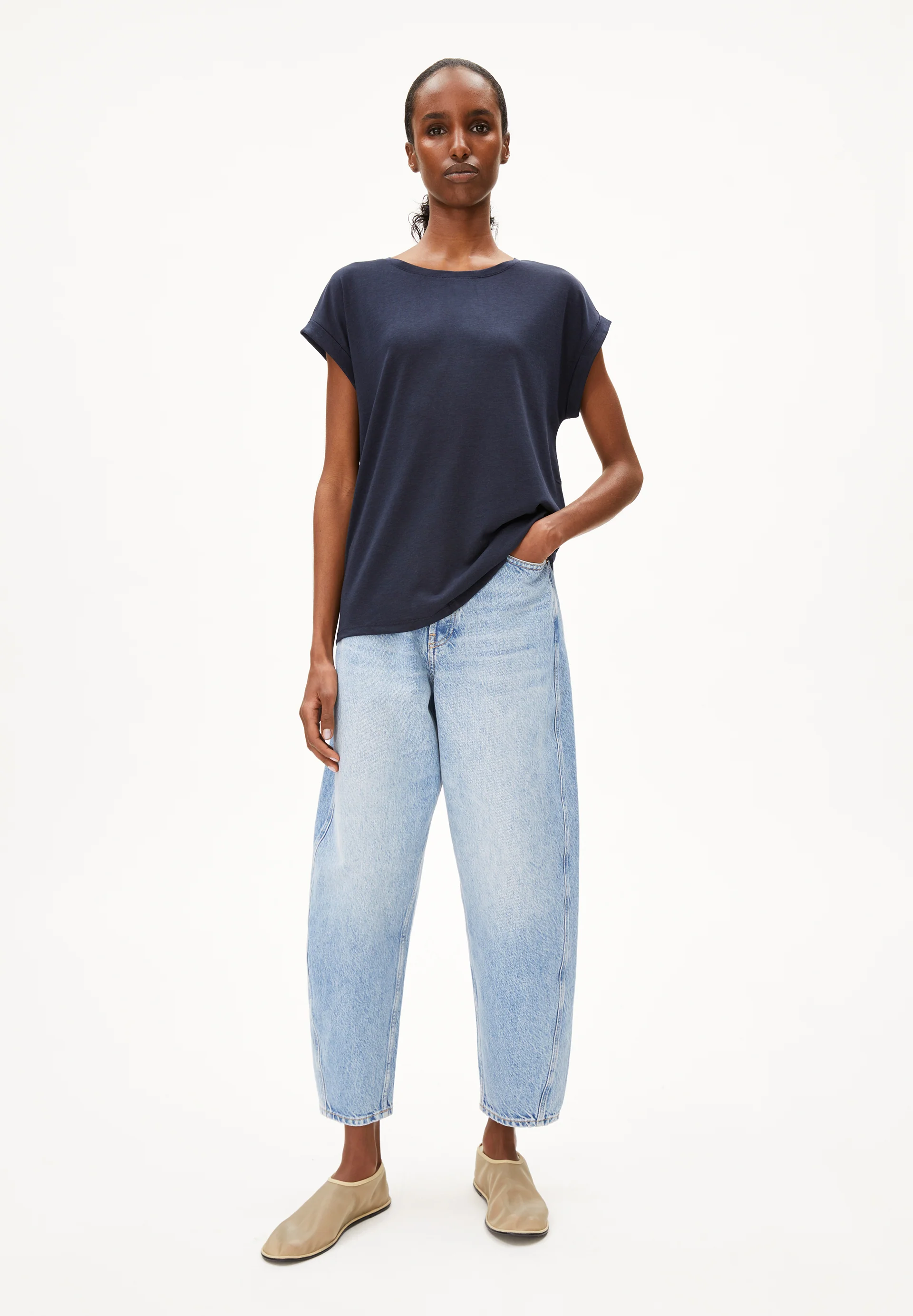 JILAANA T-shirt made of TENCEL™ Lyocell Mix.