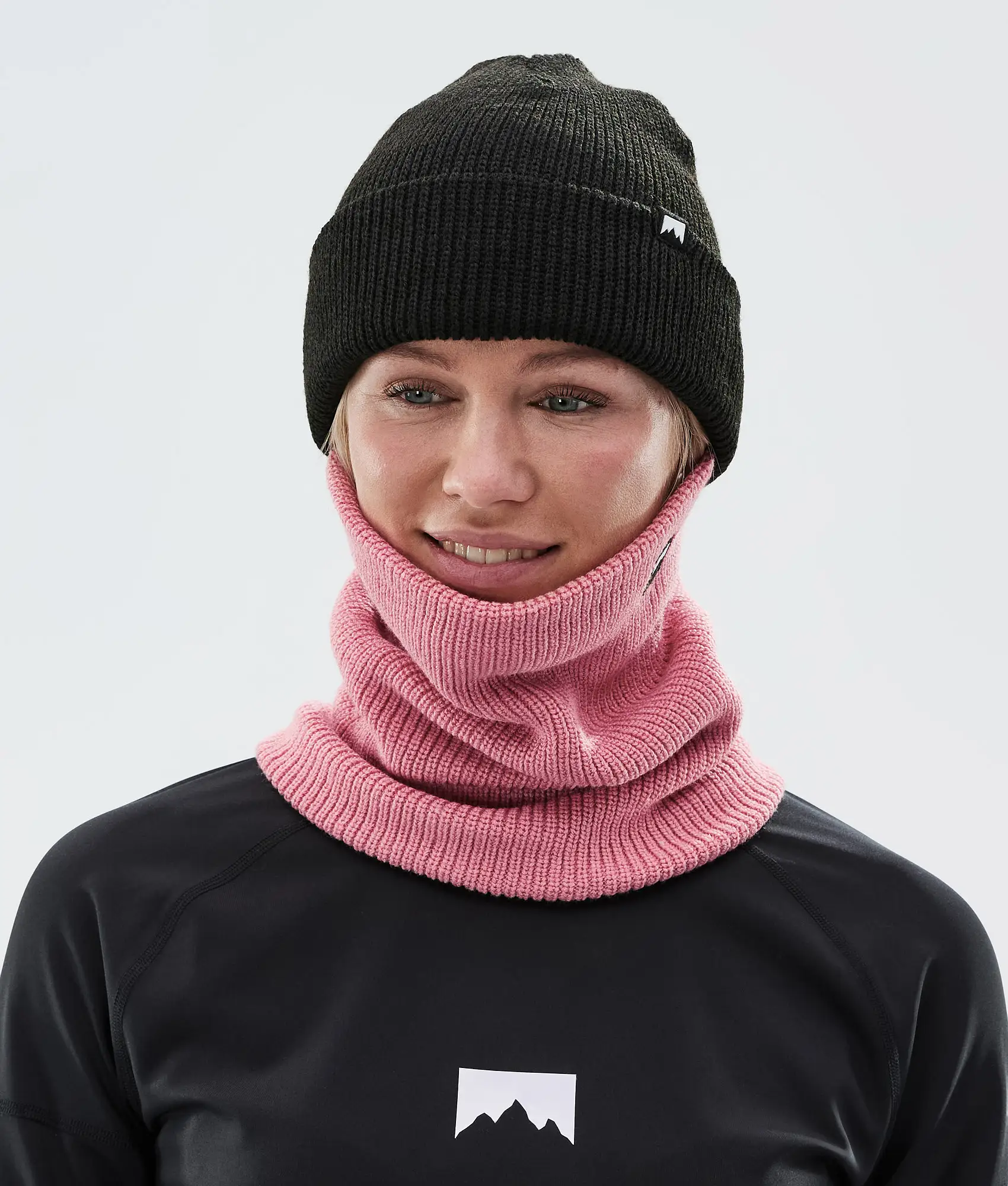 Classic Knitted 22 Facemask Pink
