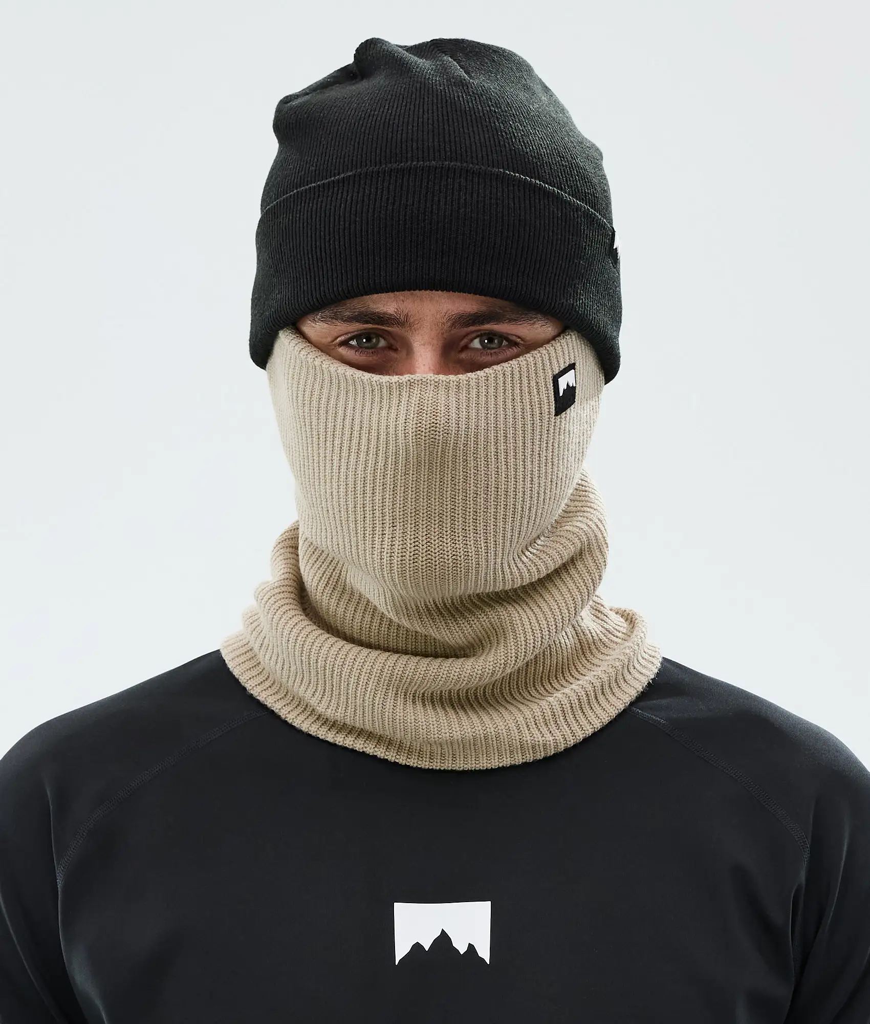 Classic Knitted Facemask Sand