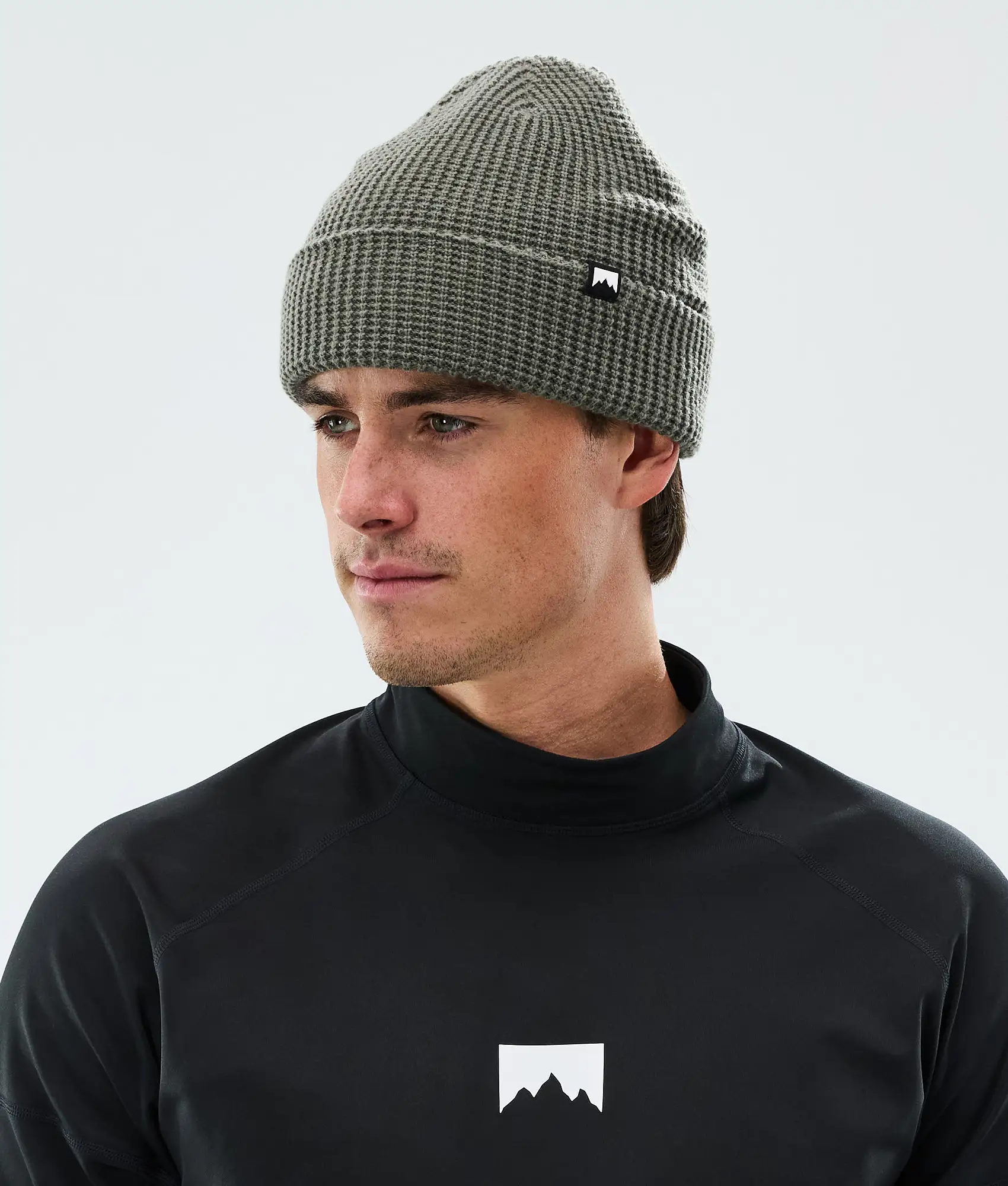 Summit Beanie Greenish