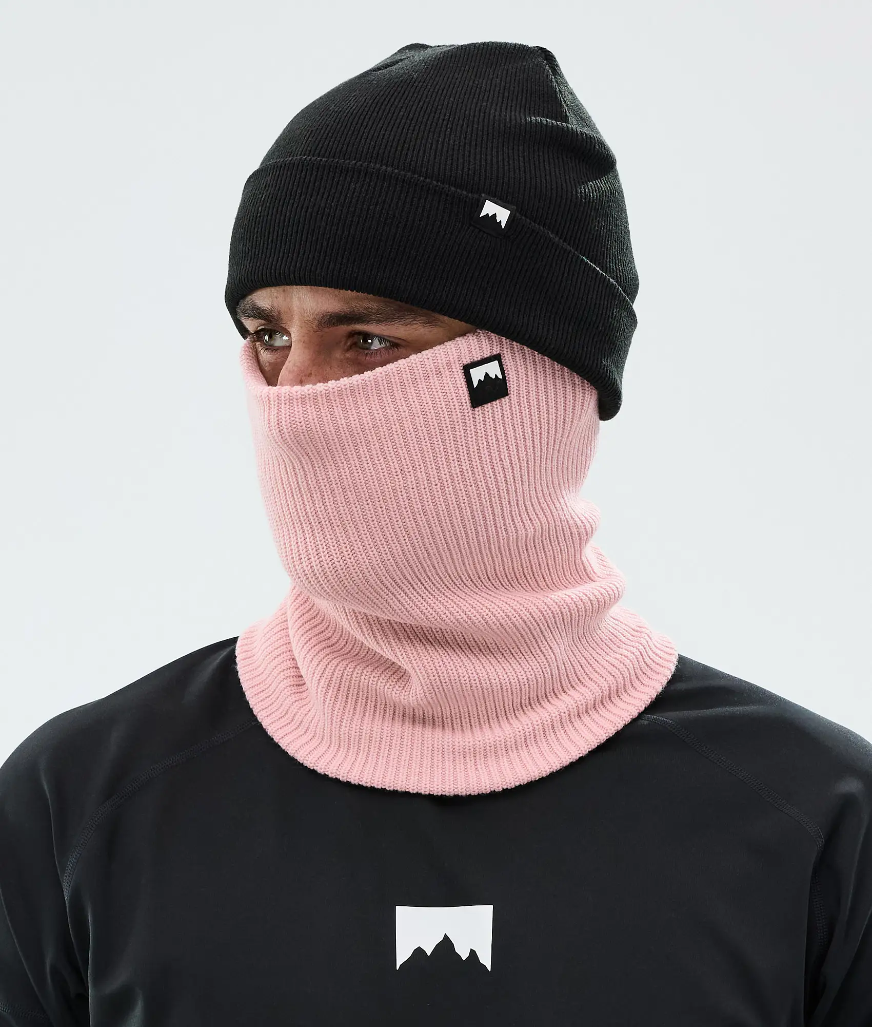 Classic Knitted Facemask Soft Pink