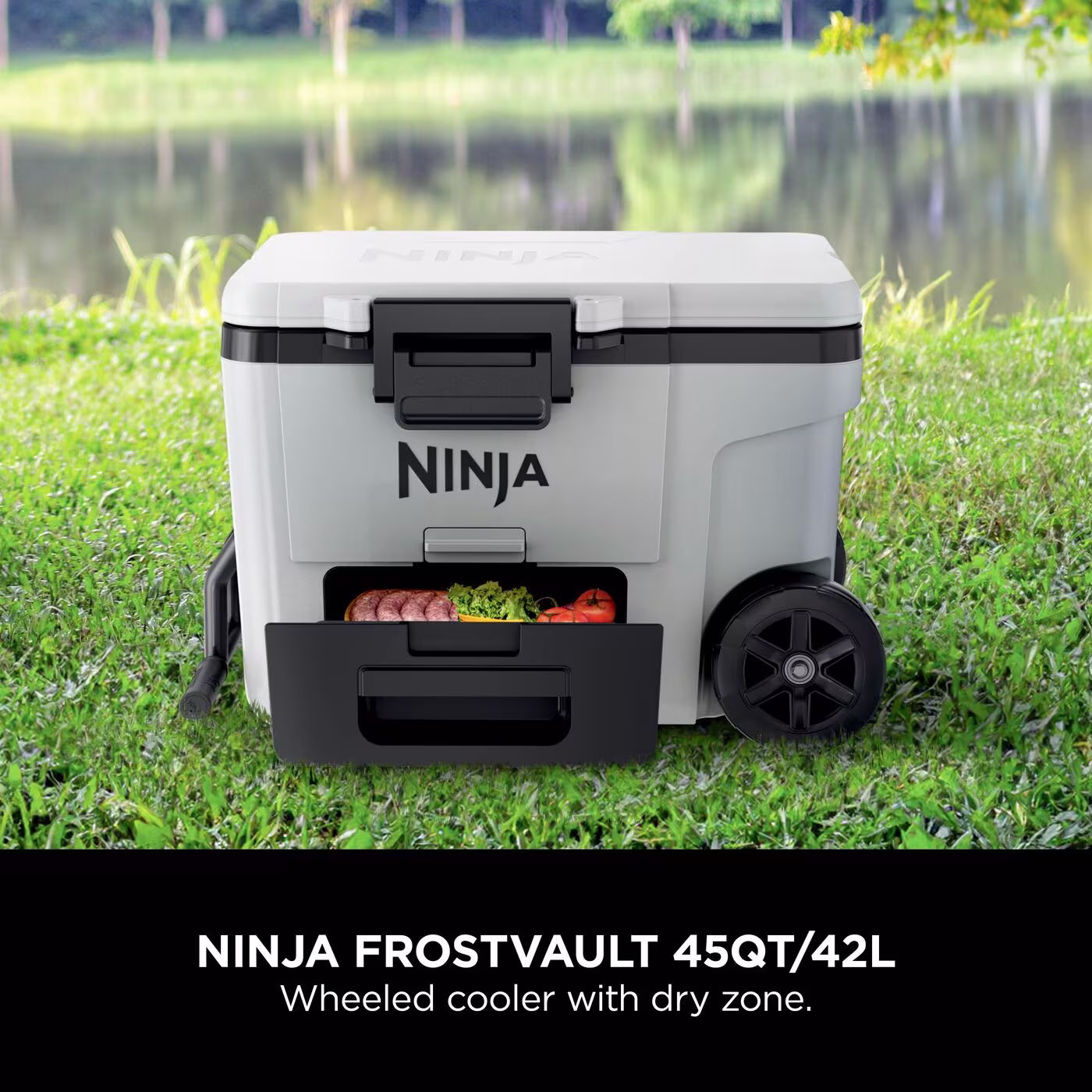 Ninja FrostVault 45QT/42L Wheeled Cooler, Ice Pack & Thirsti Bottle Bundle